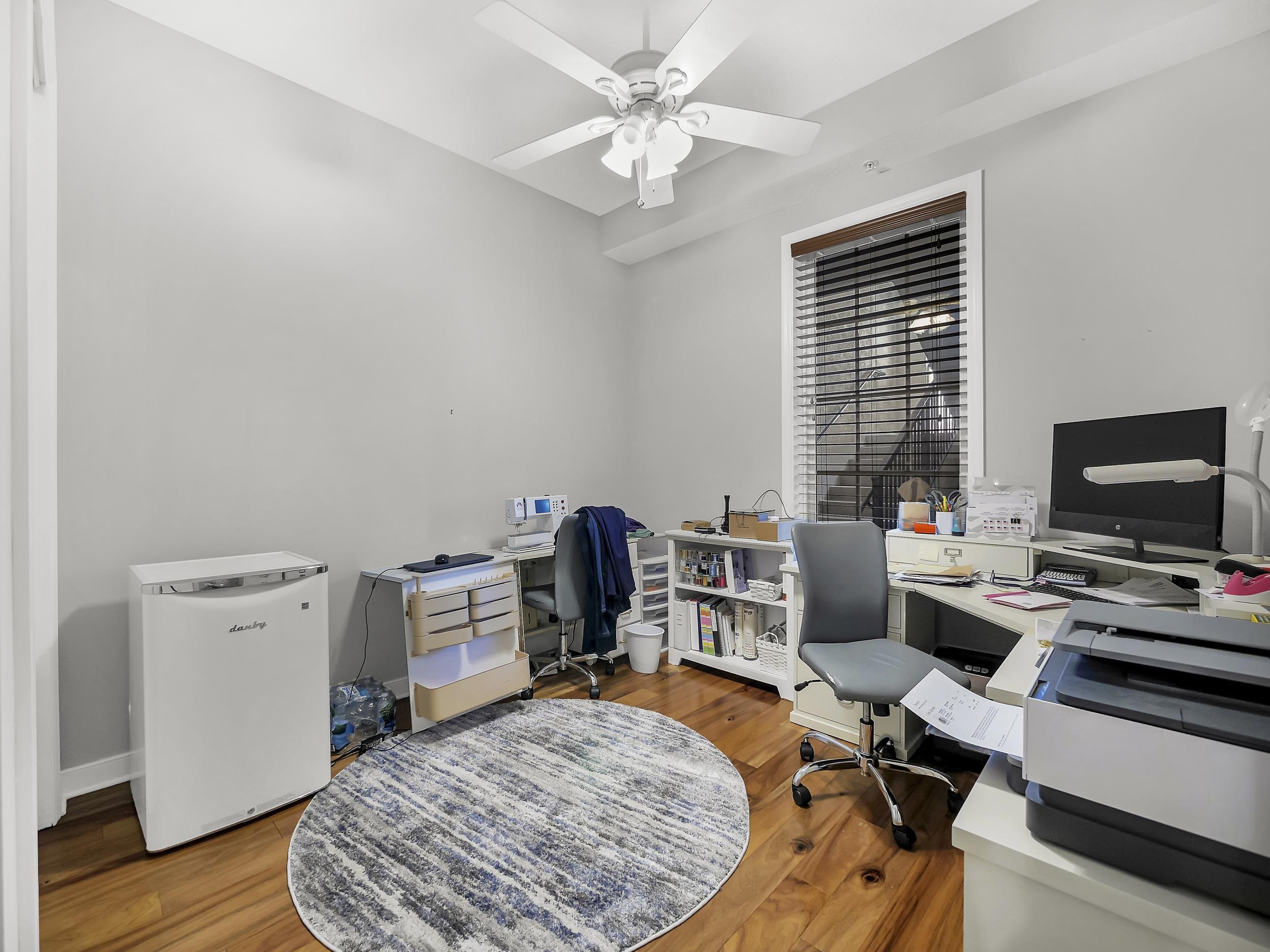 Image 15 of 41 For 140 Pantano Cay Blvd  1103