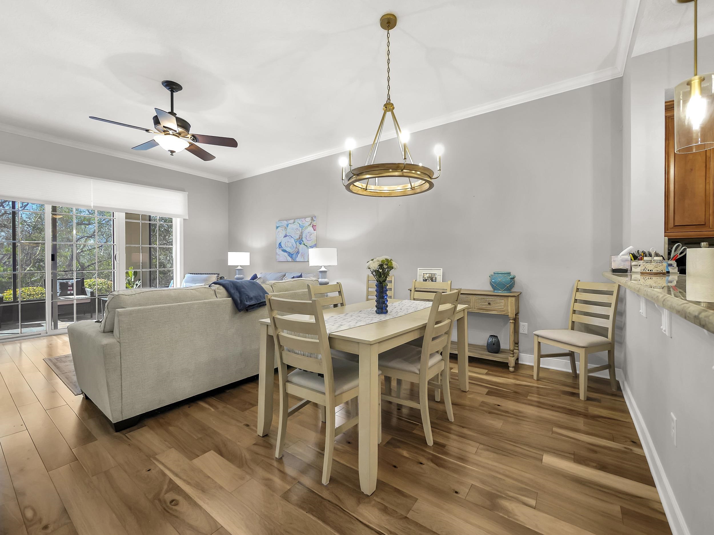 Image 30 of 41 For 140 Pantano Cay Blvd  1103