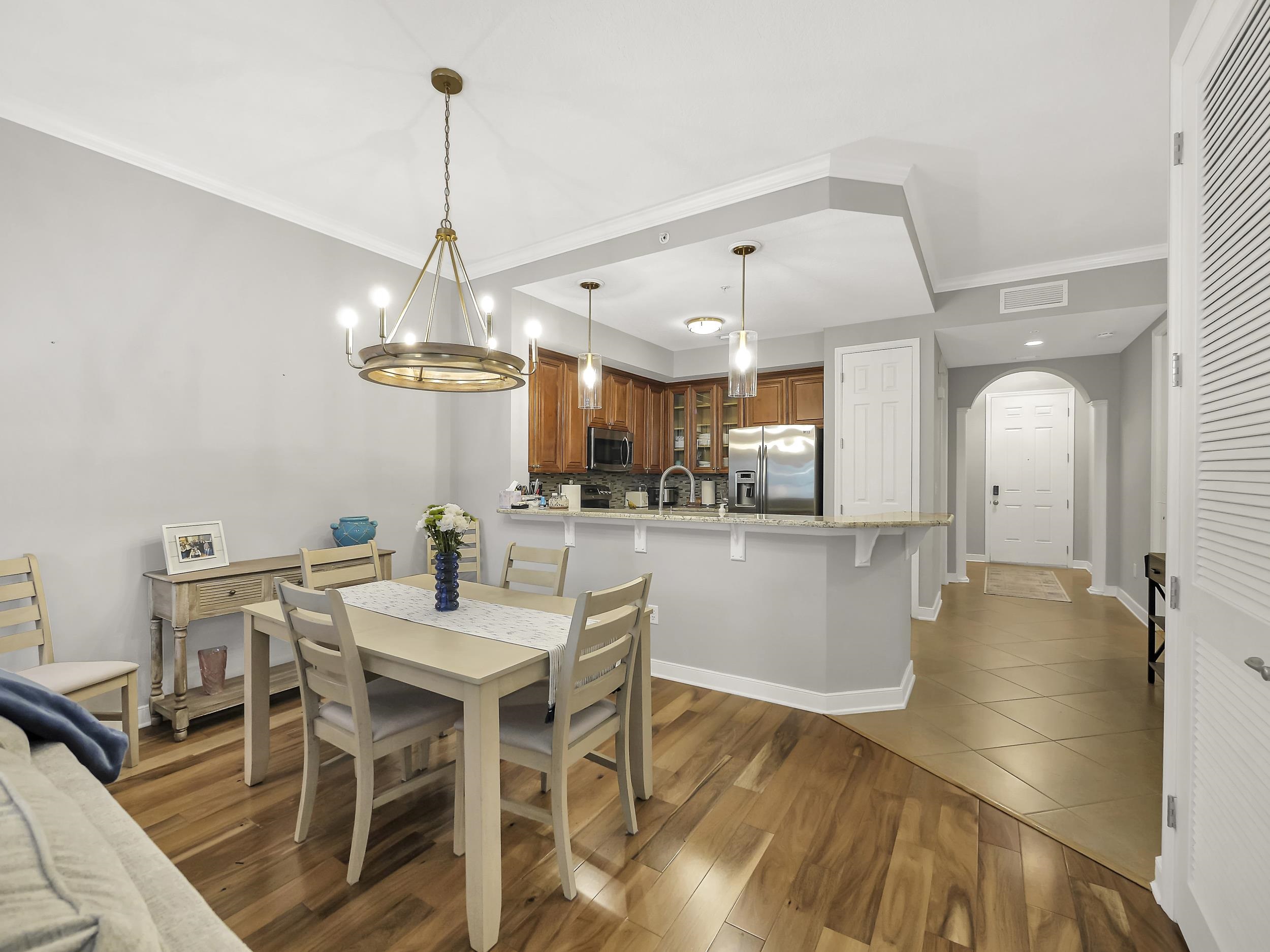 Image 32 of 41 For 140 Pantano Cay Blvd  1103
