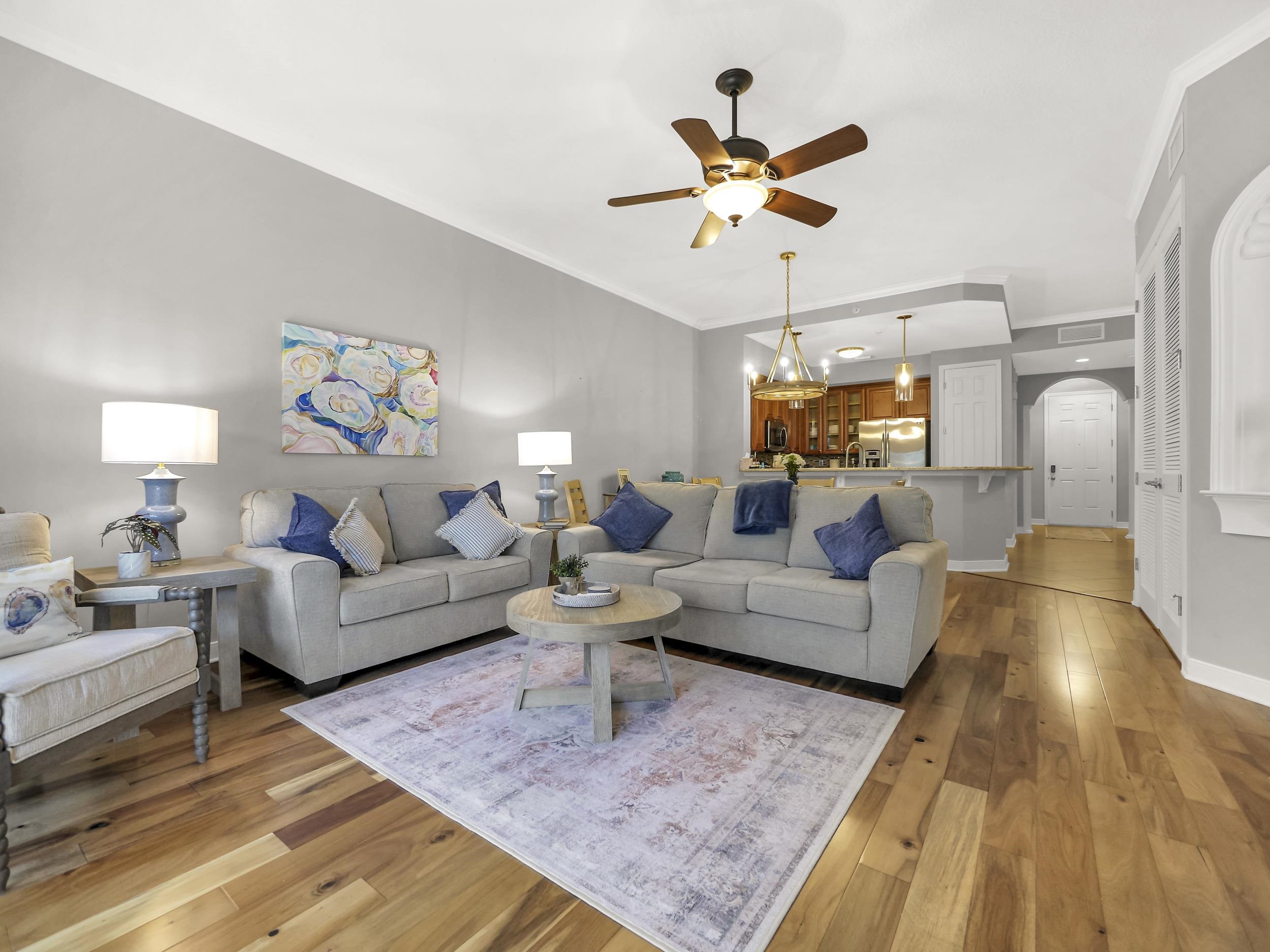 Image 34 of 41 For 140 Pantano Cay Blvd  1103
