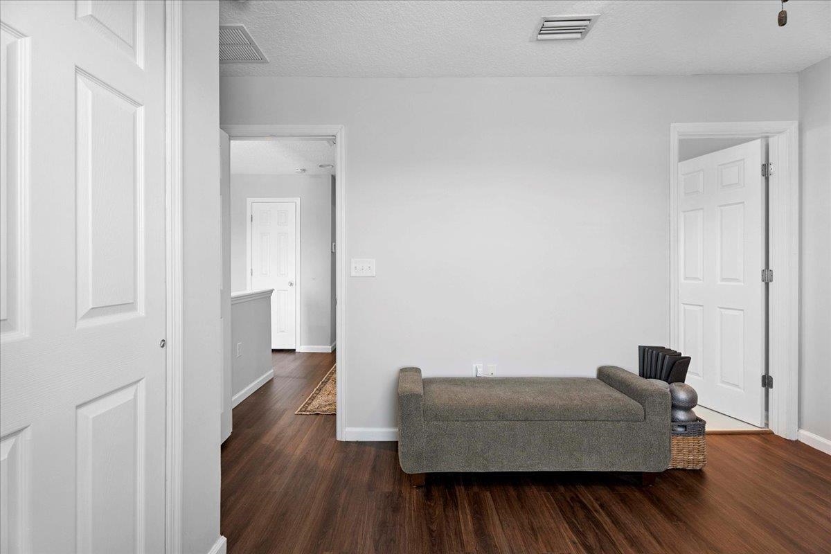 Image 22 of 36 For 171 Islander Dr