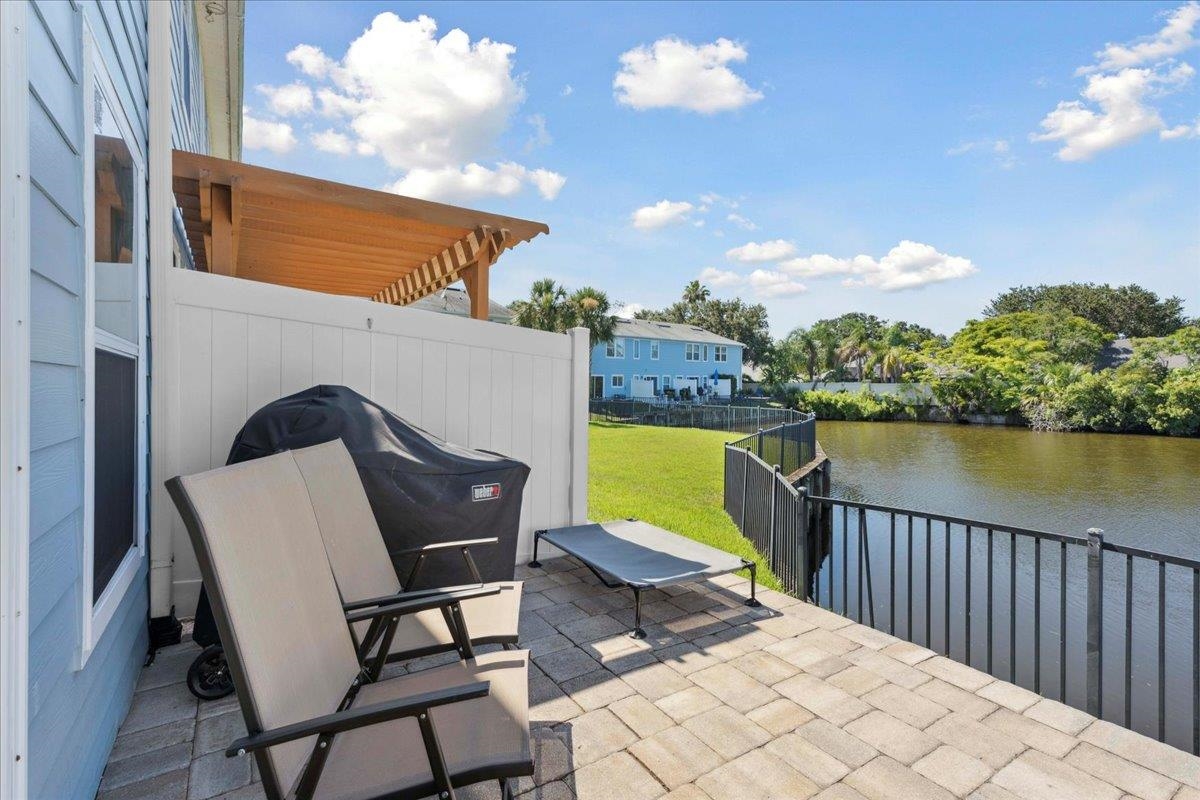 Image 27 of 36 For 171 Islander Dr