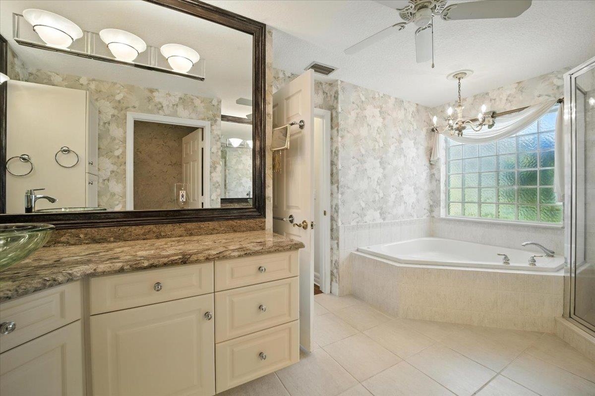Image 36 of 68 For 13 Cottagegate Ct