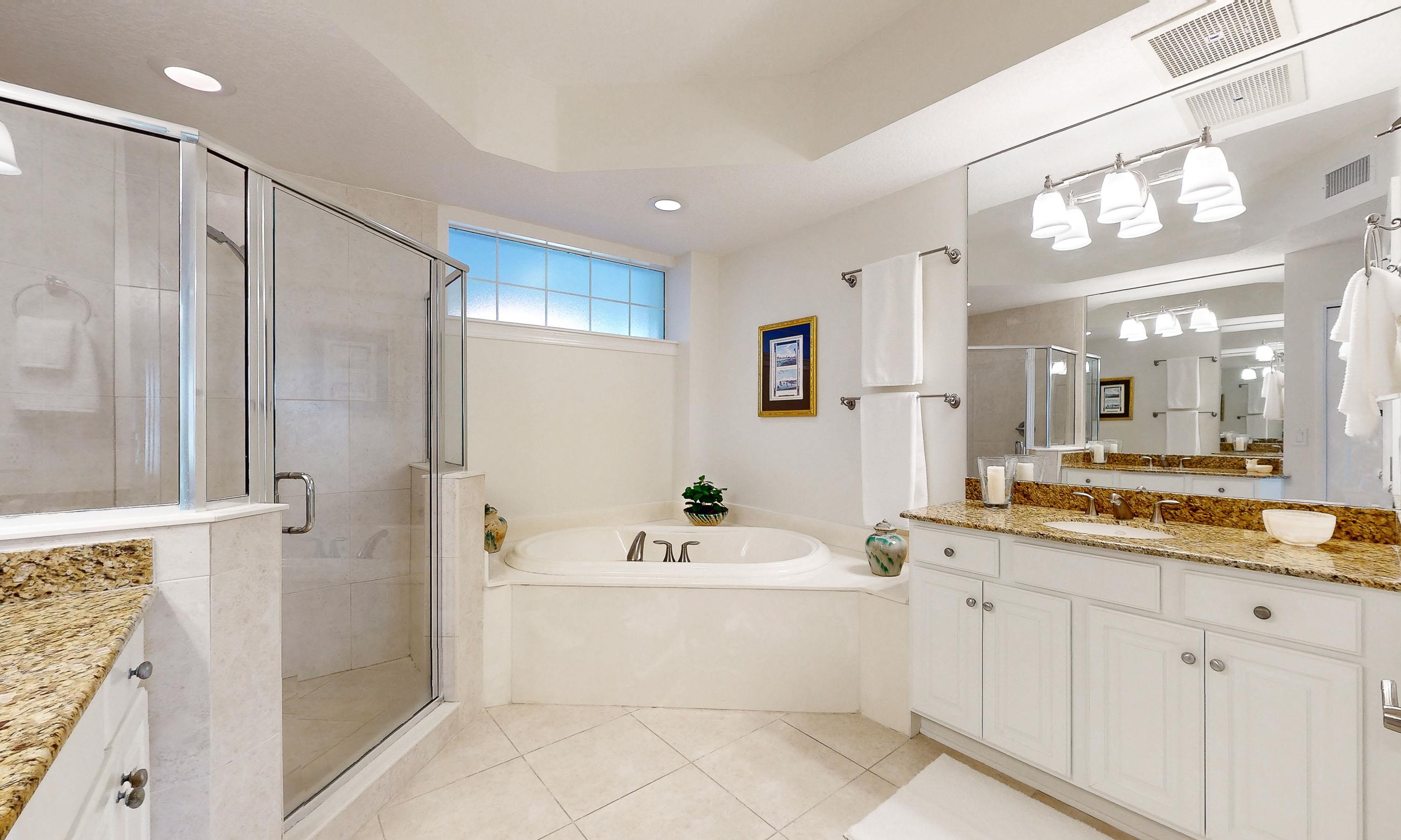 Image 25 of 61 For 325 Ocean Grande Dr. S 104