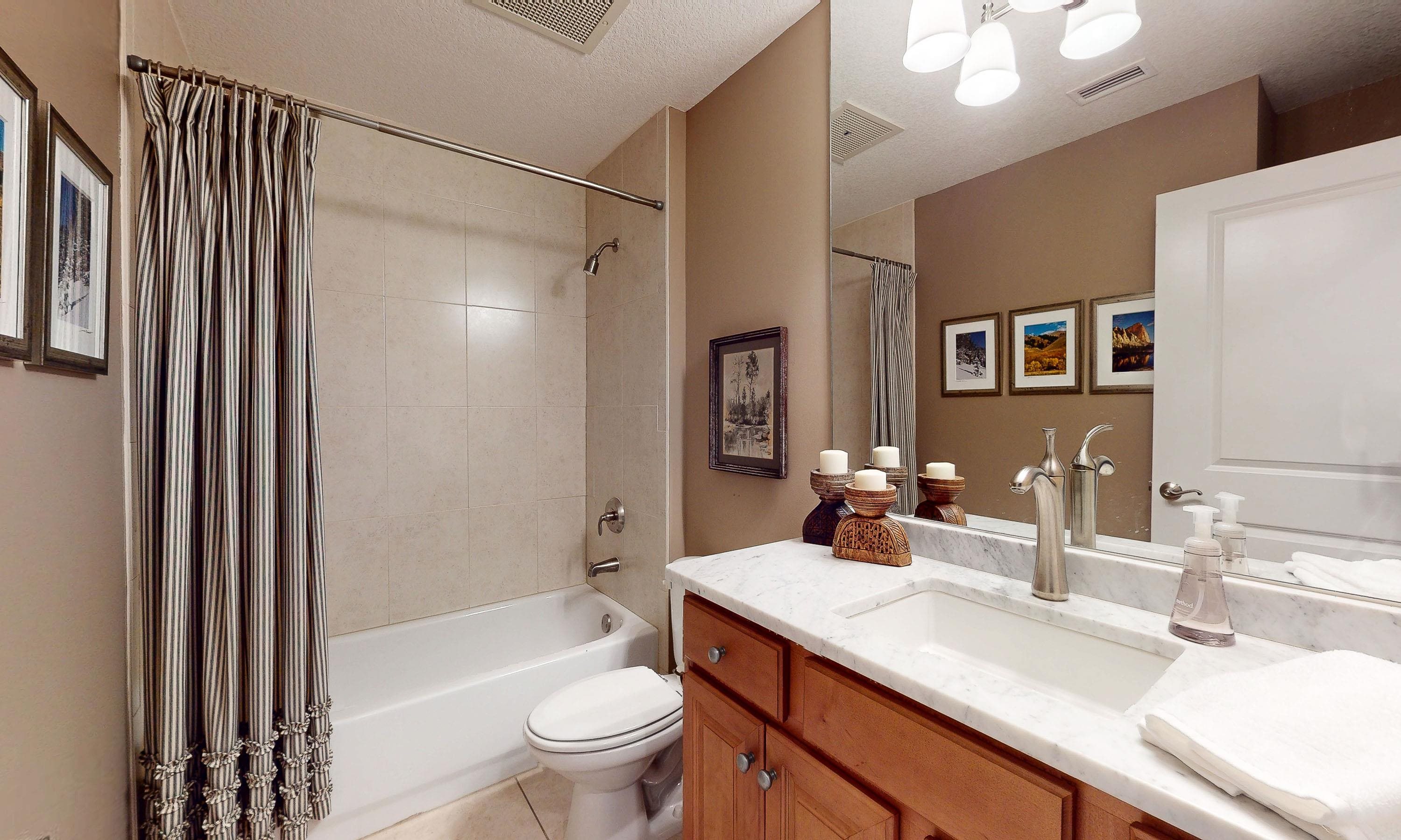 Image 30 of 61 For 325 Ocean Grande Dr. S 104