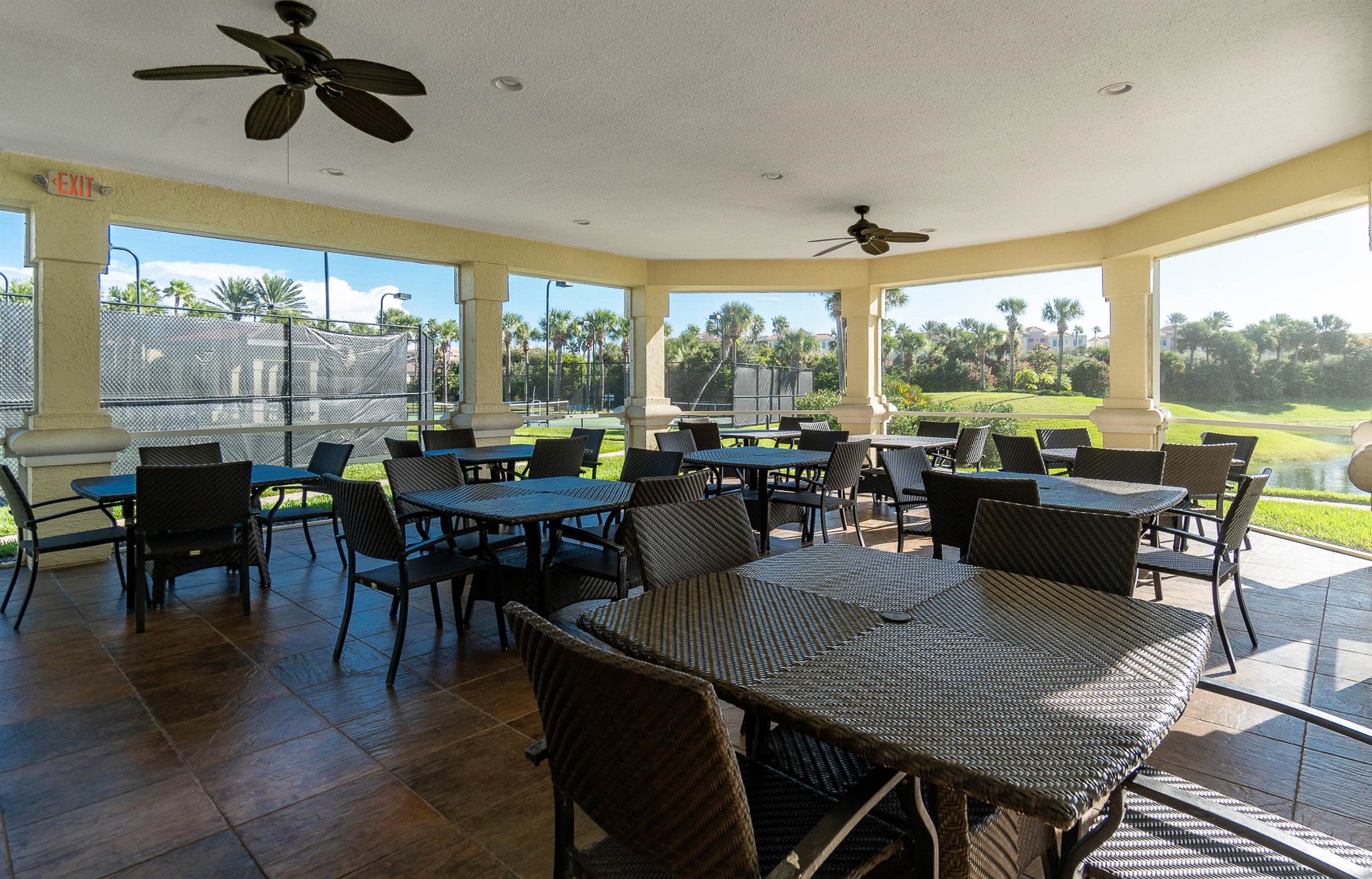 Image 47 of 61 For 325 Ocean Grande Dr. S 104