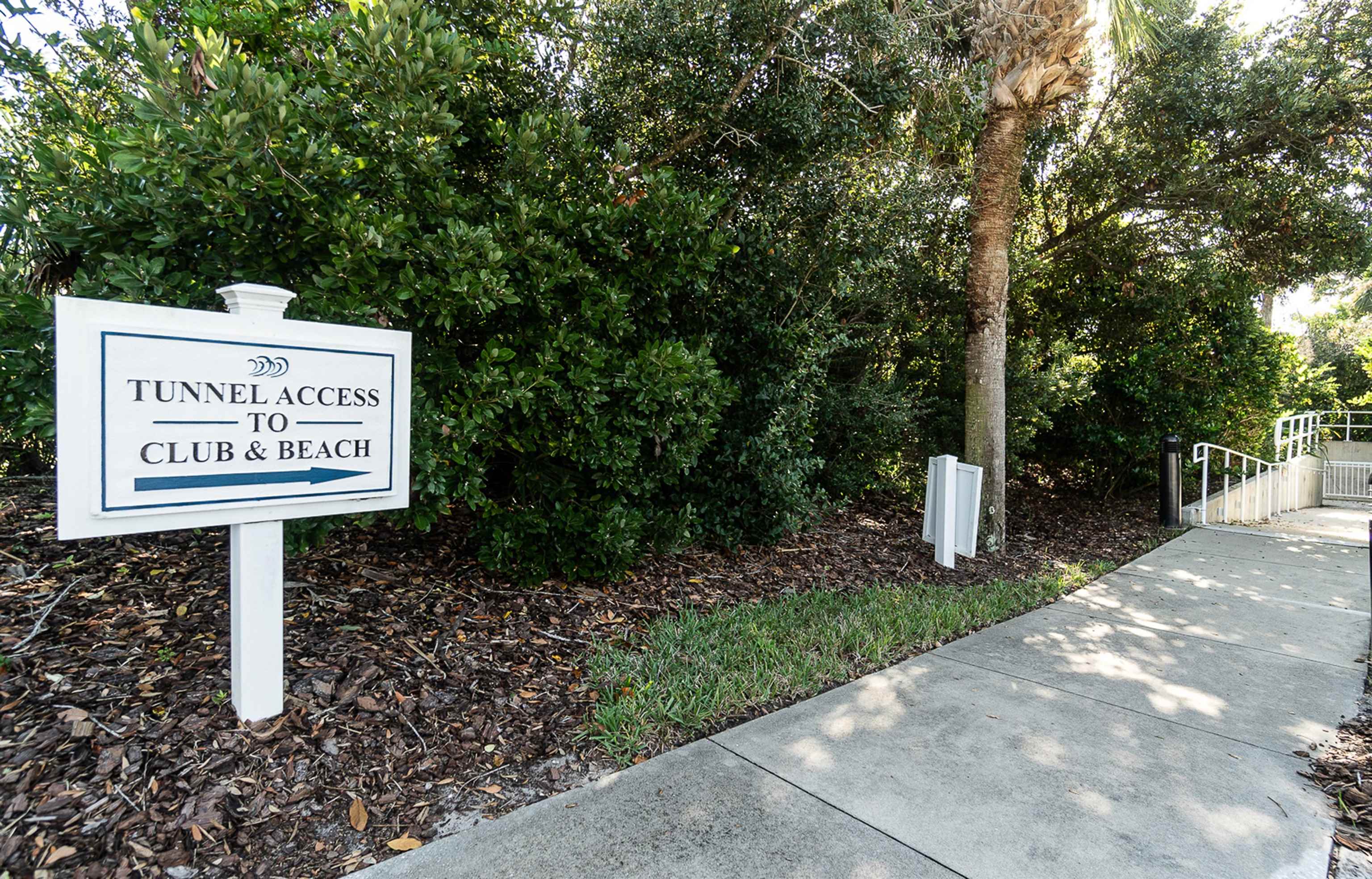 Image 54 of 61 For 325 Ocean Grande Dr. S 104