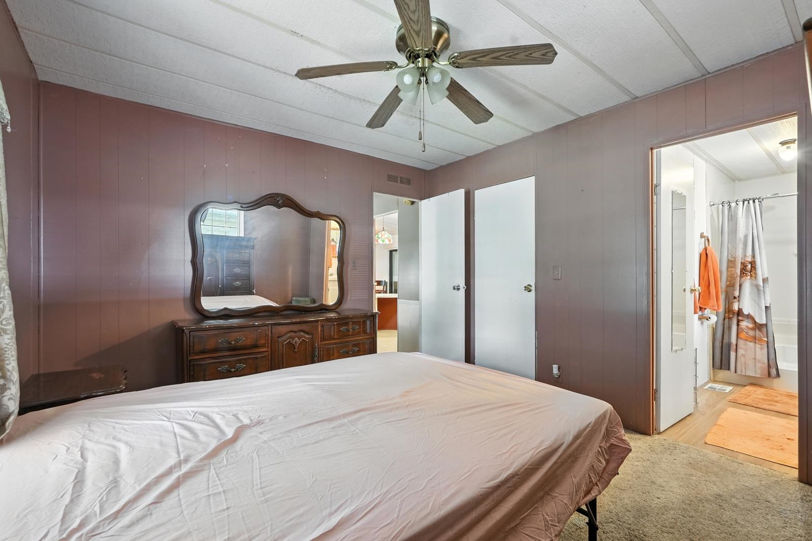 Image 18 of 56 For 163 Buchanan Cir