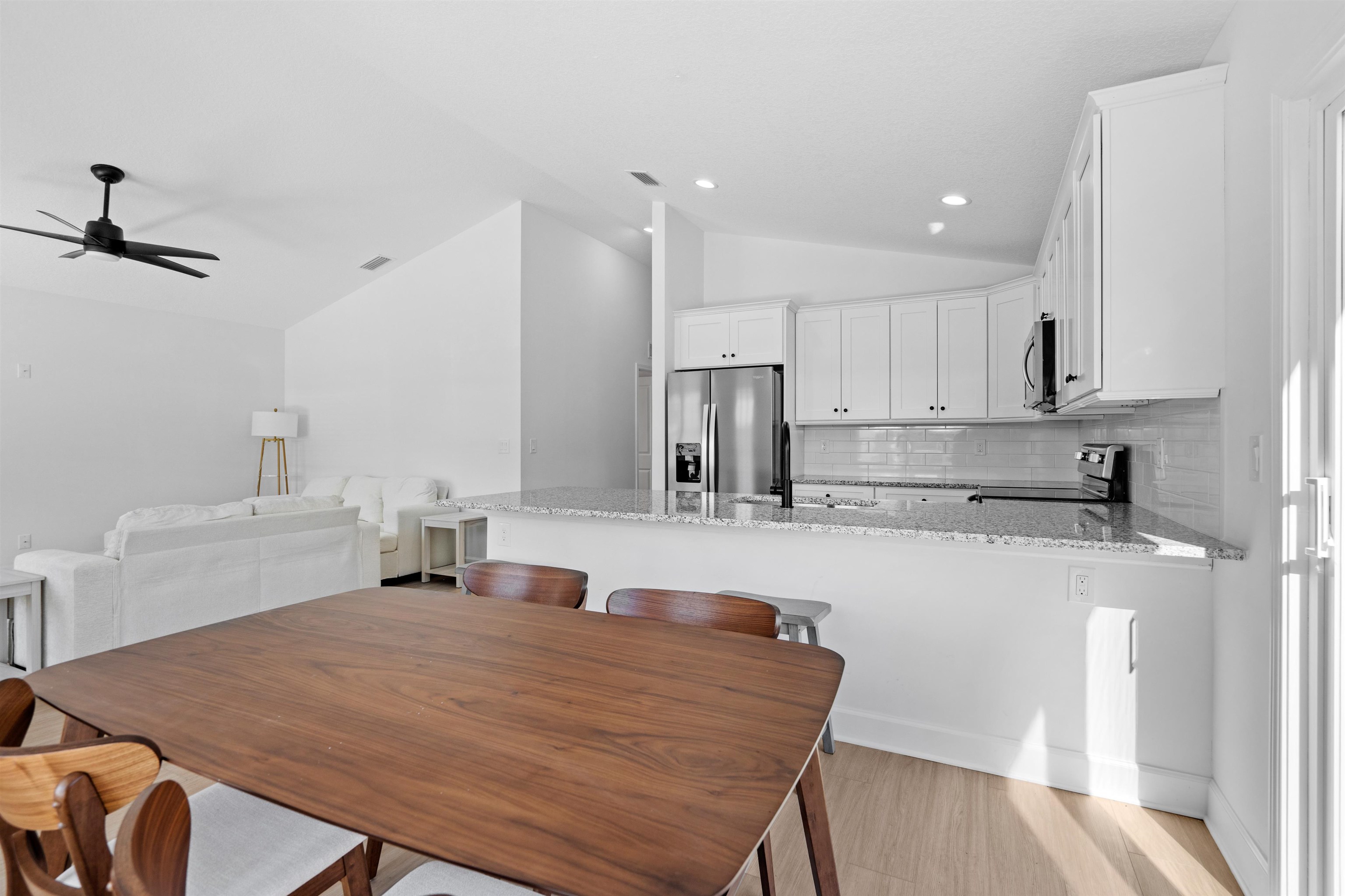 Image 9 of 50 For 69 Josiah Street