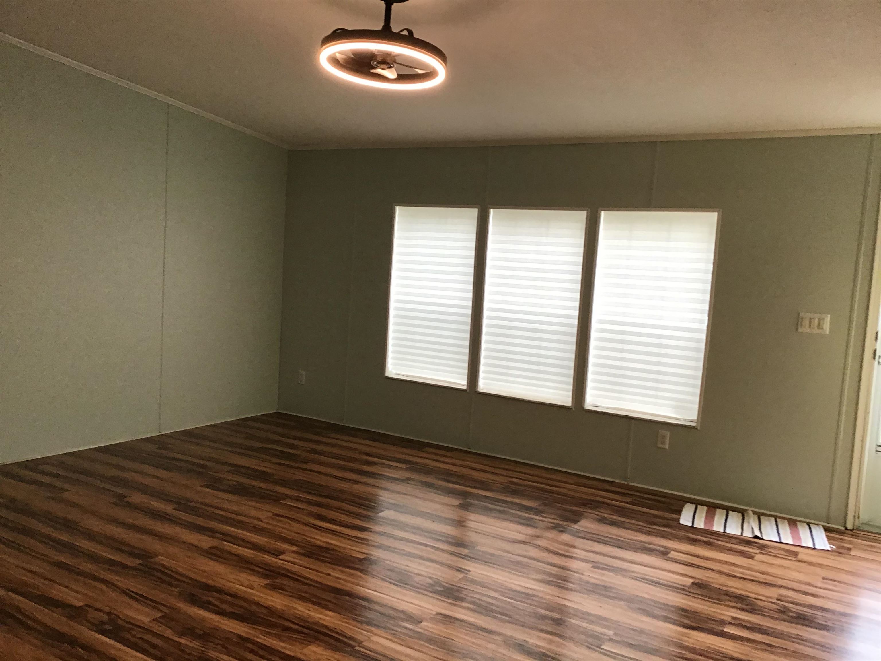 Image 17 of 18 For 10350 Beckenger Ave