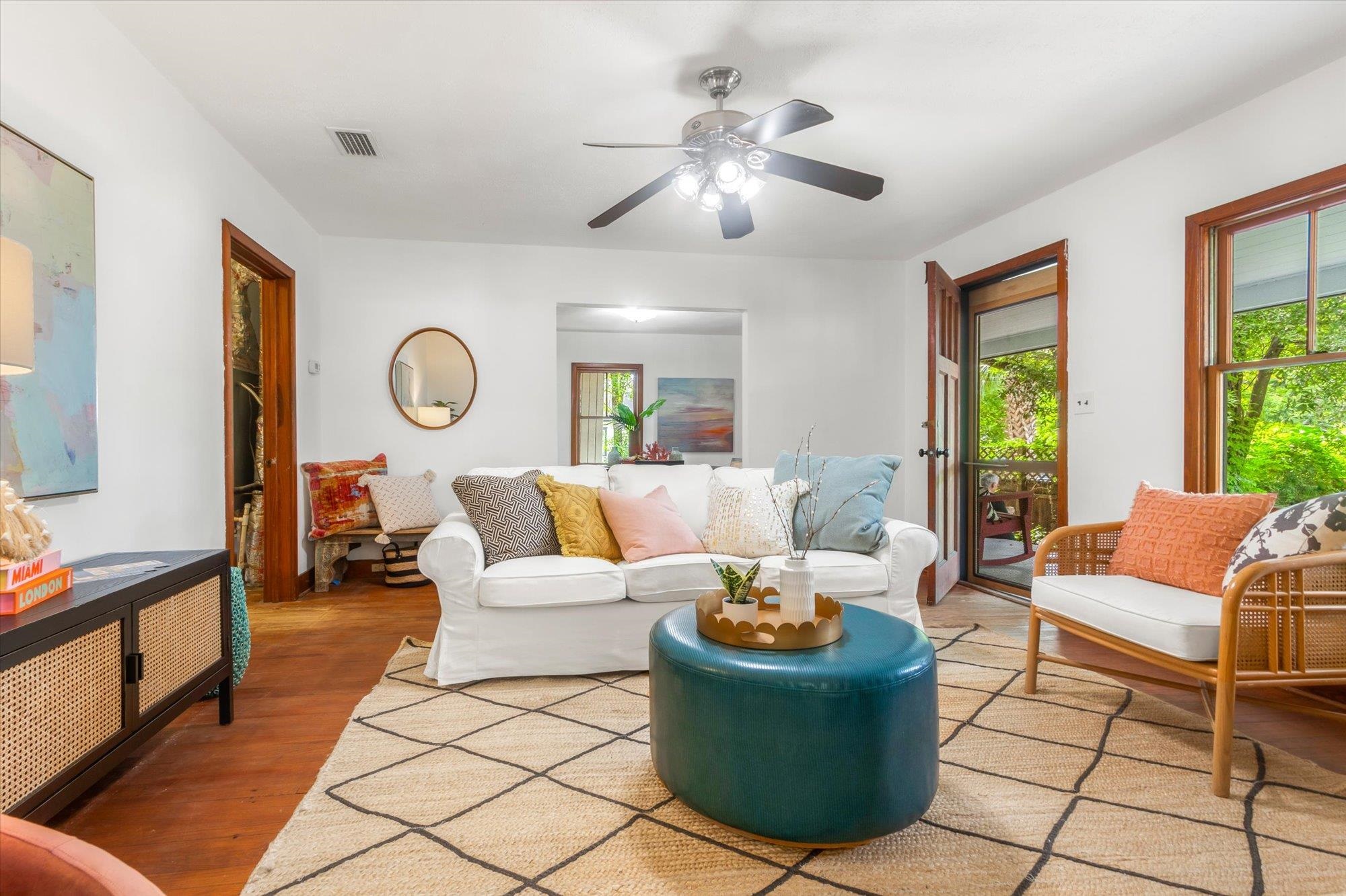 Image 6 of 47 For 7709 Eaton Ave