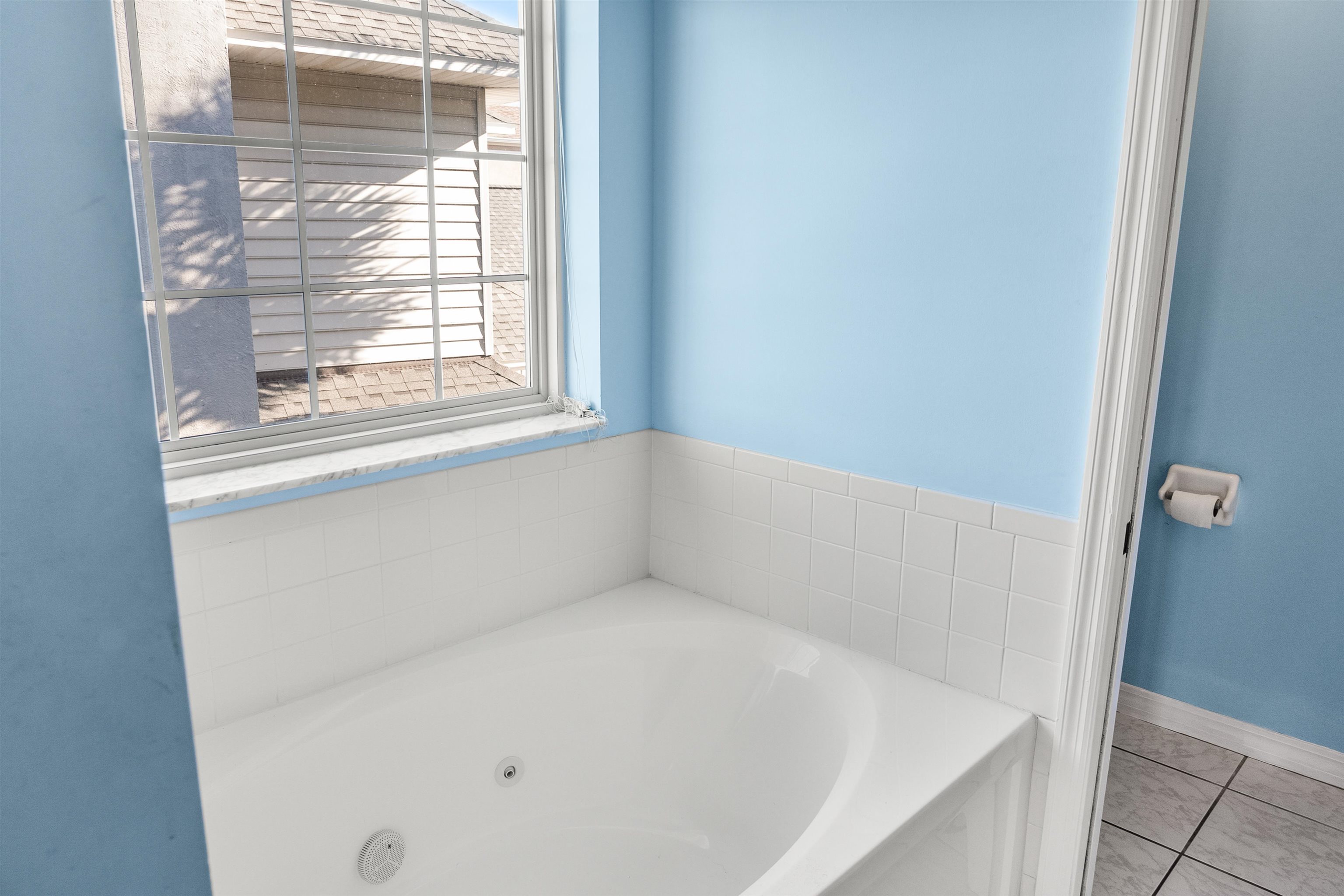 Image 43 of 73 For 9277 July Ln