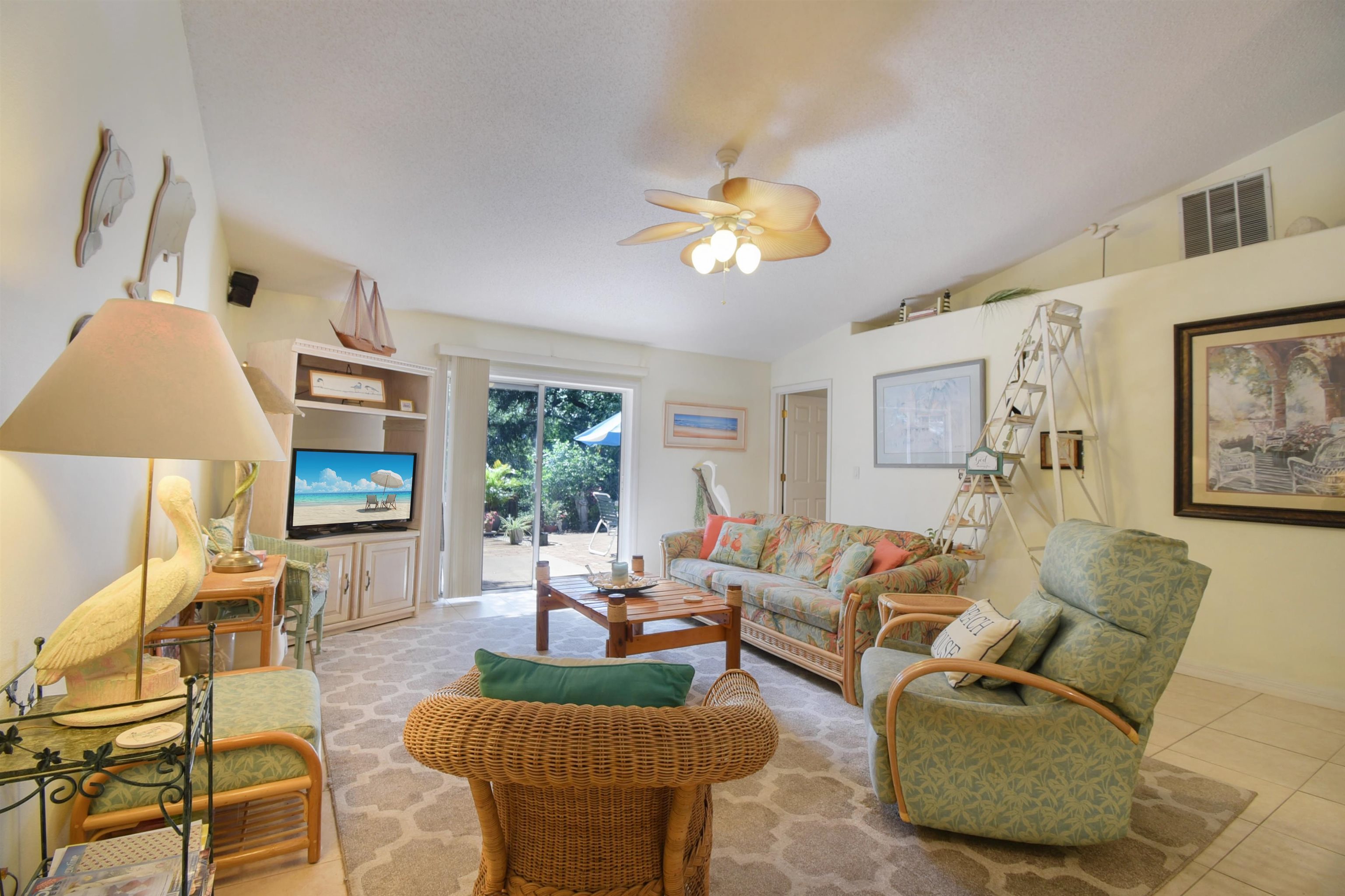 Image 9 of 34 For 1711 Old Beach Rd