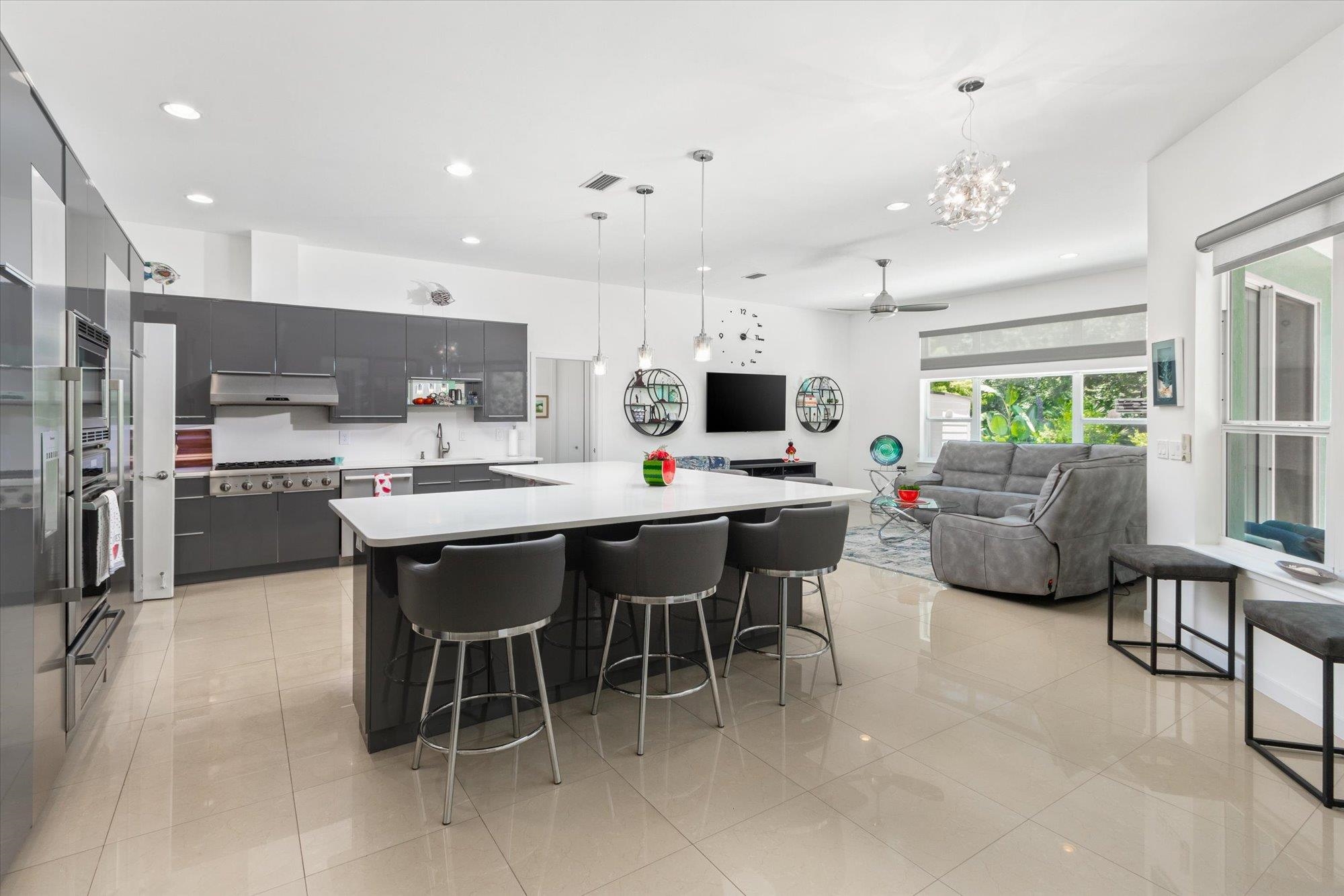 Image 10 of 56 For 132 Bottlebrush Drive