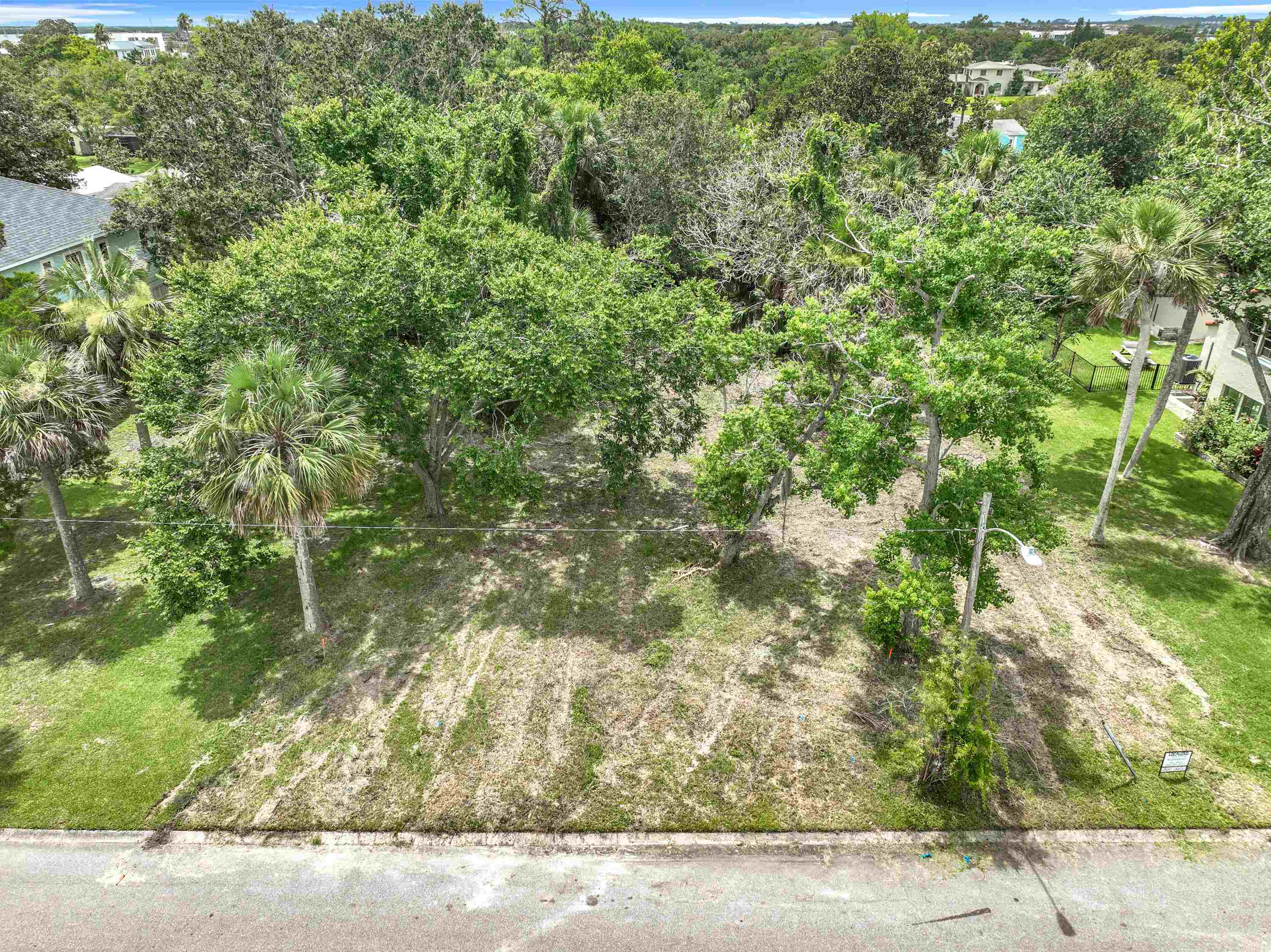 Image 7 of 23 For 0 Minorca Ave