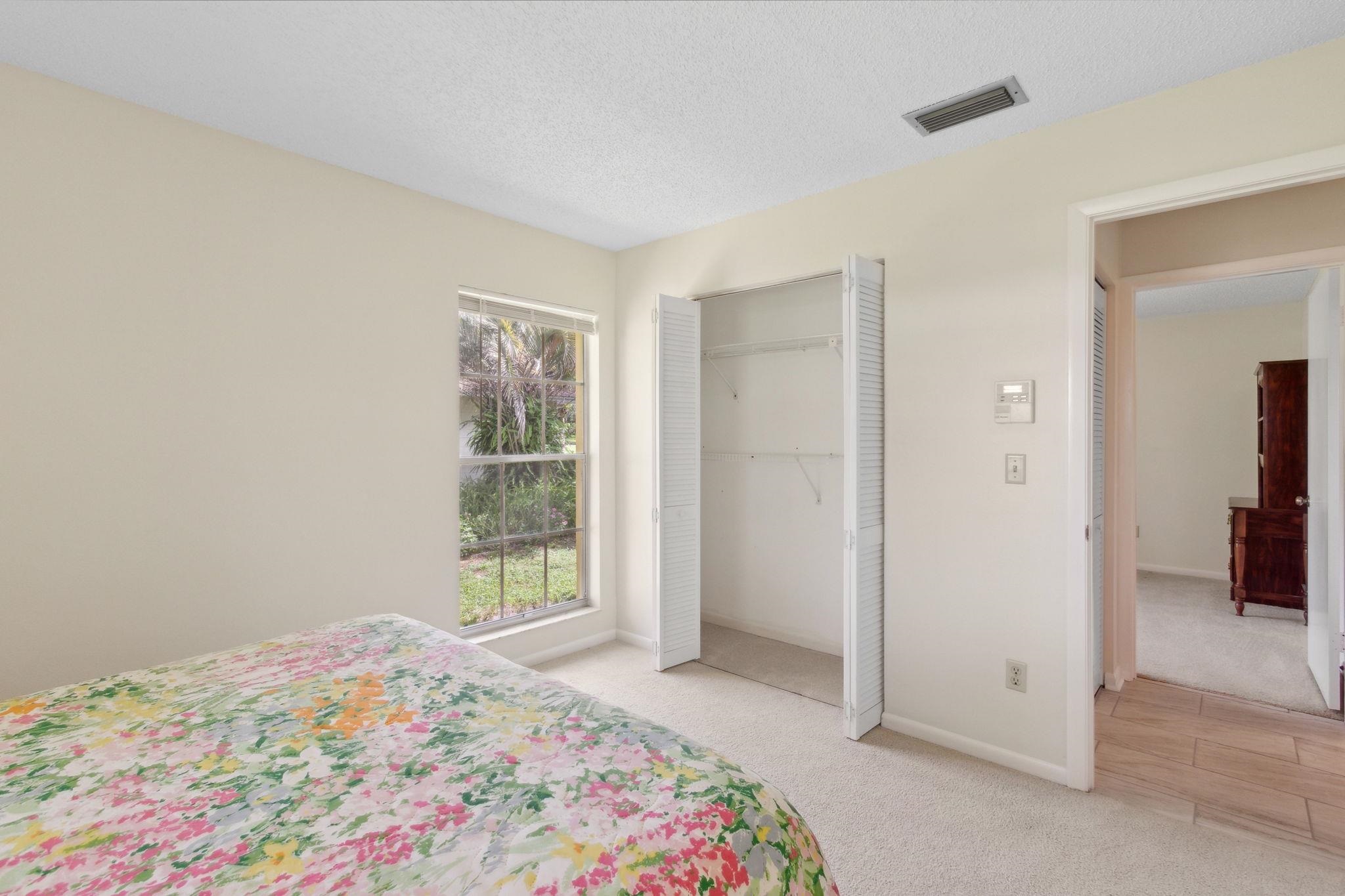 Image 39 of 76 For 1004 San Remo Rd