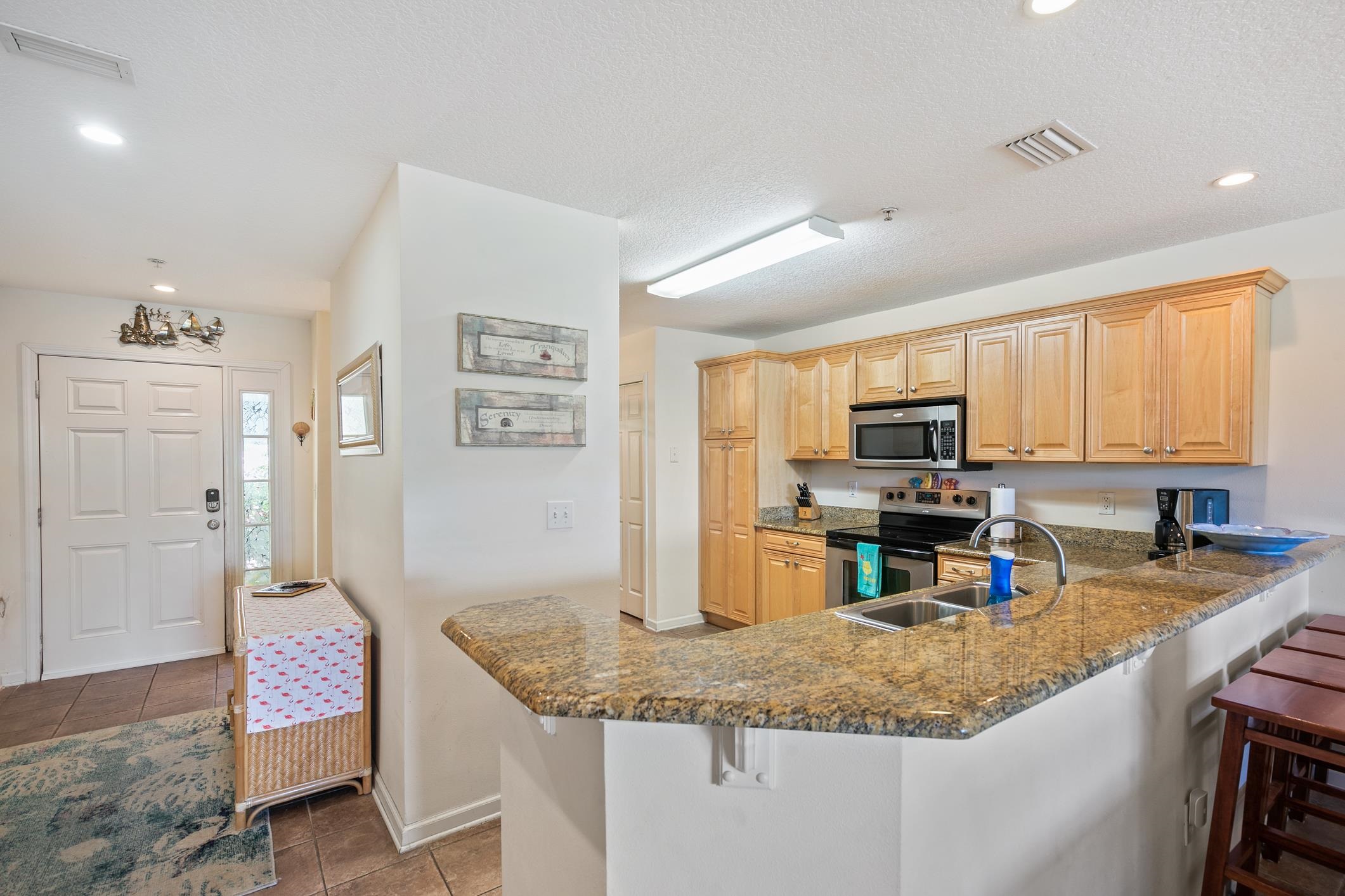 Image 10 of 52 For 264 Gibraltar Ct  102