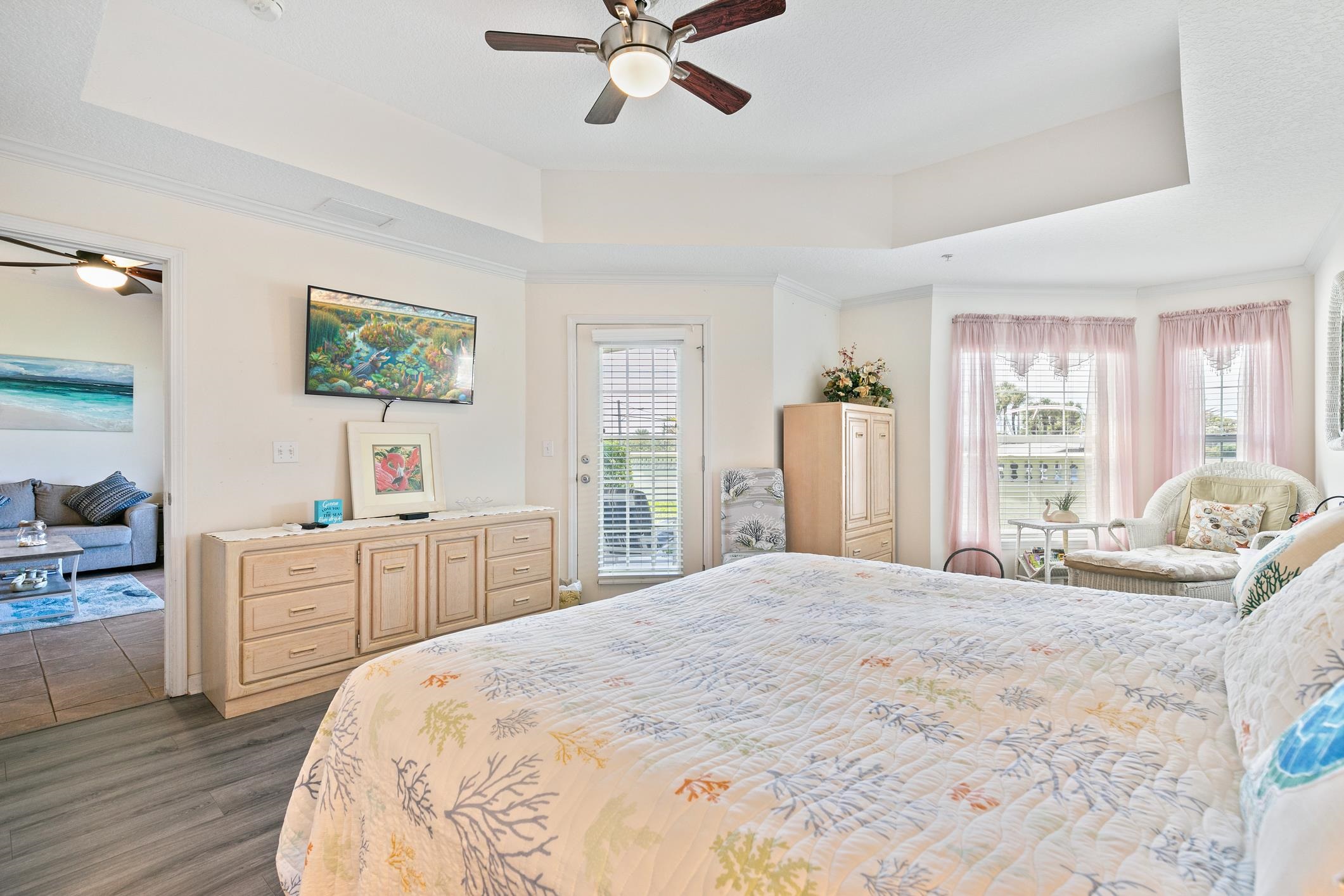 Image 34 of 52 For 264 Gibraltar Ct  102