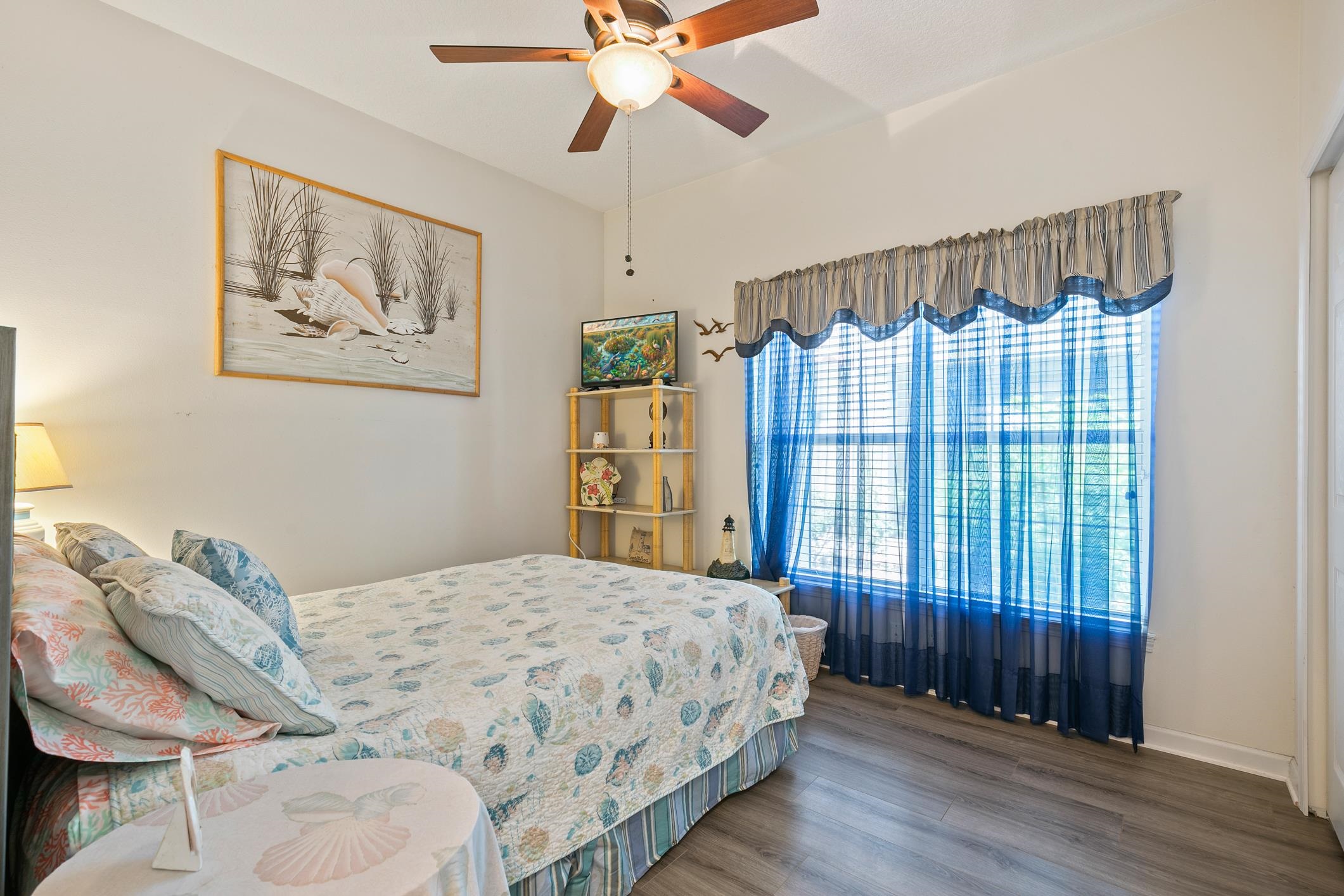 Image 37 of 52 For 264 Gibraltar Ct  102