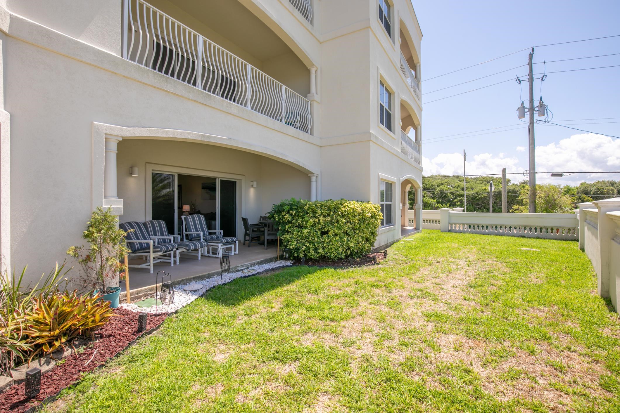 Image 42 of 52 For 264 Gibraltar Ct  102
