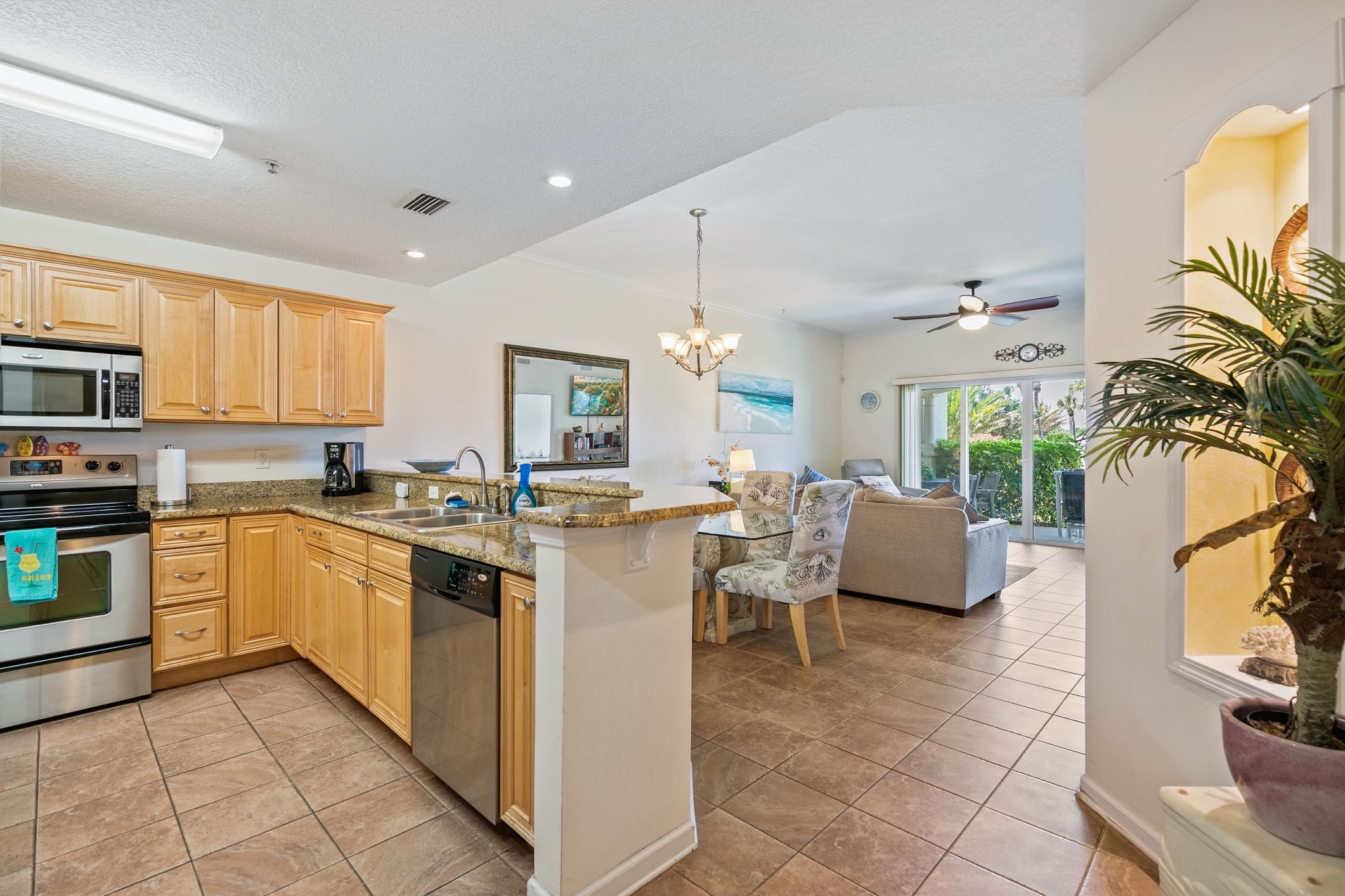 Image 8 of 52 For 264 Gibraltar Ct  102
