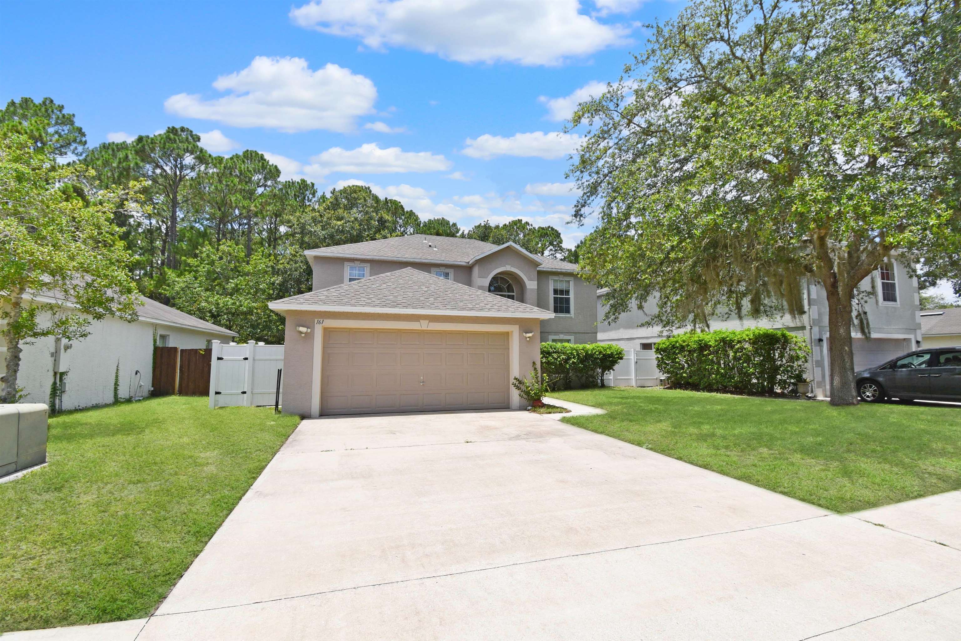 Image 3 of 33 For 161 King Arthur Ct