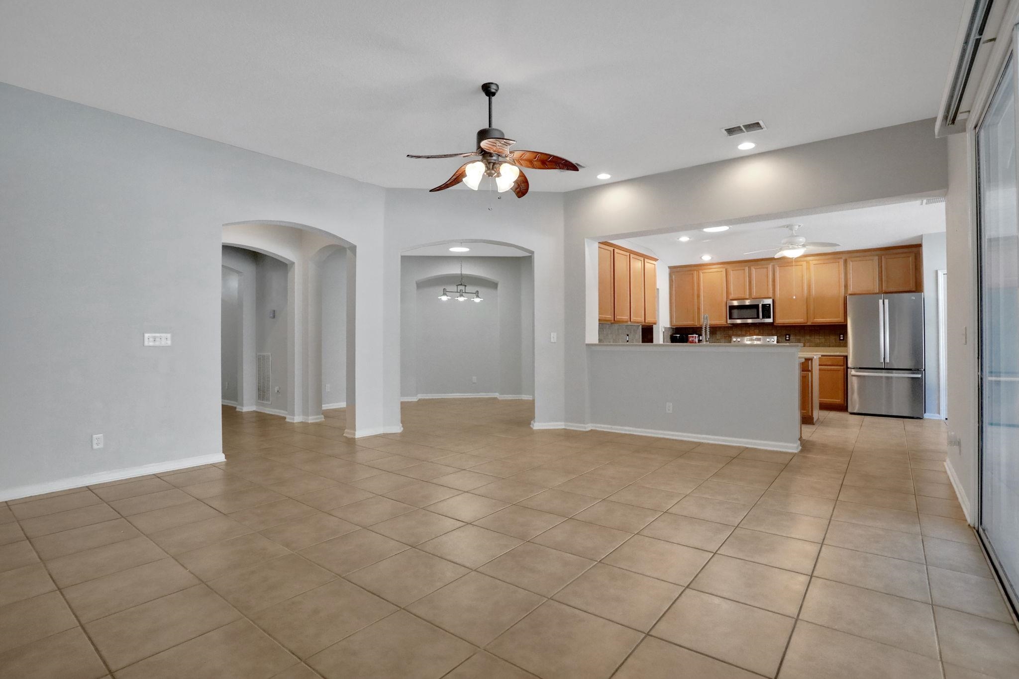 Image 12 of 55 For 185 Casa Sevilla Ave