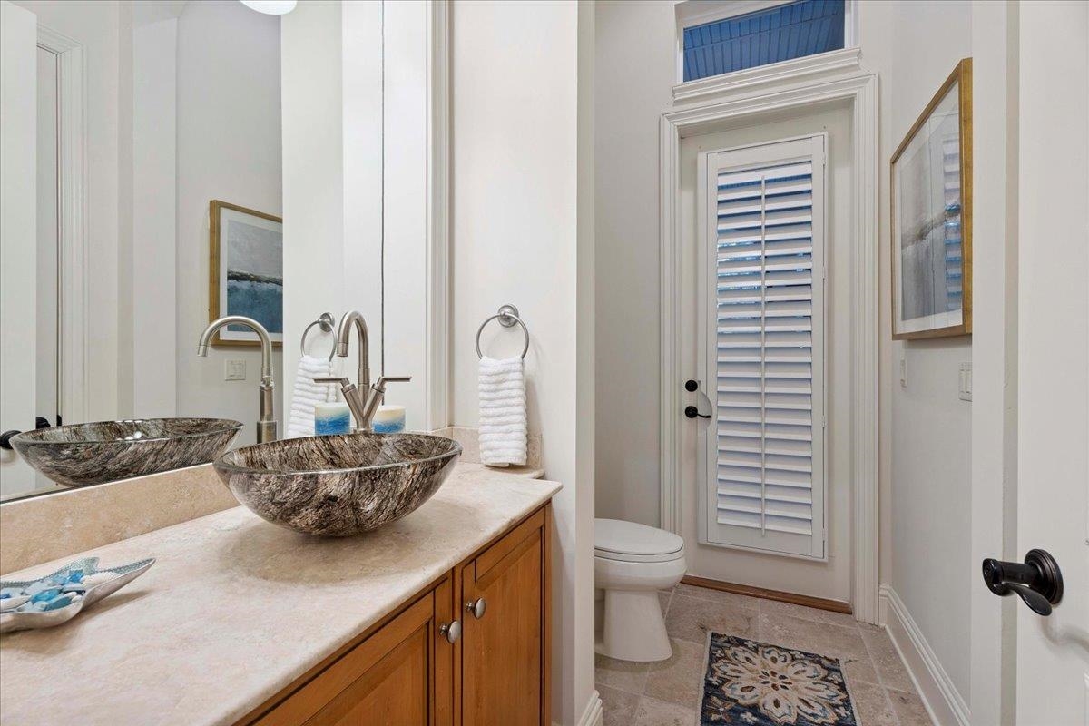 Image 38 of 95 For 117 Hickory Hill Dr