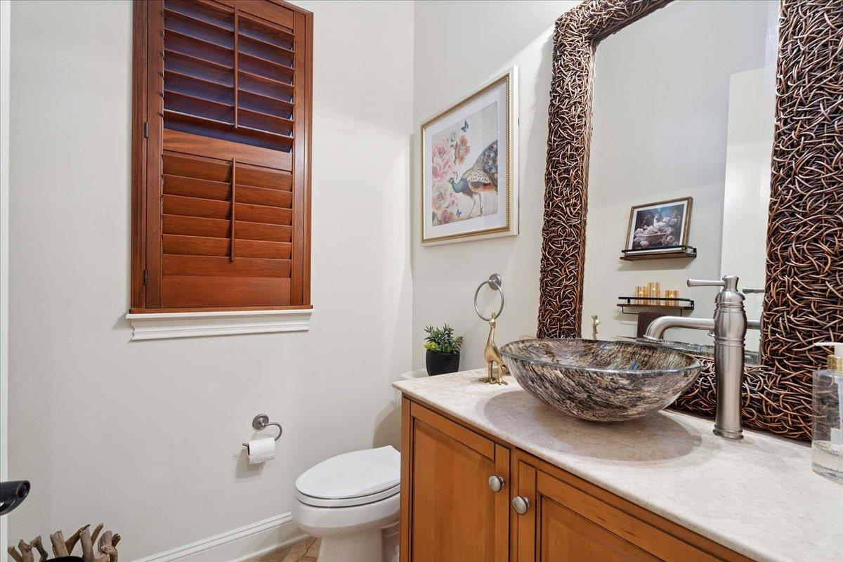 Image 46 of 95 For 117 Hickory Hill Dr