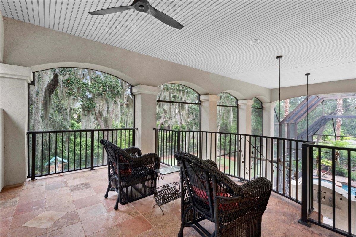 Image 56 of 95 For 117 Hickory Hill Dr