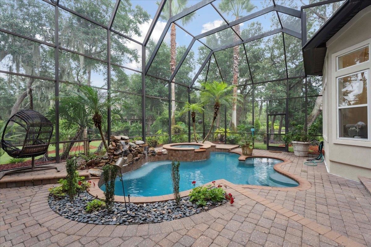 Image 60 of 95 For 117 Hickory Hill Dr