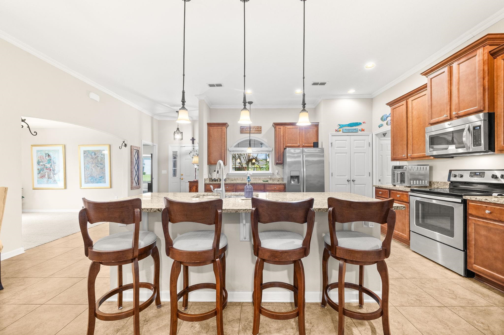 Image 22 of 74 For 338 Deerfield Glen Dr