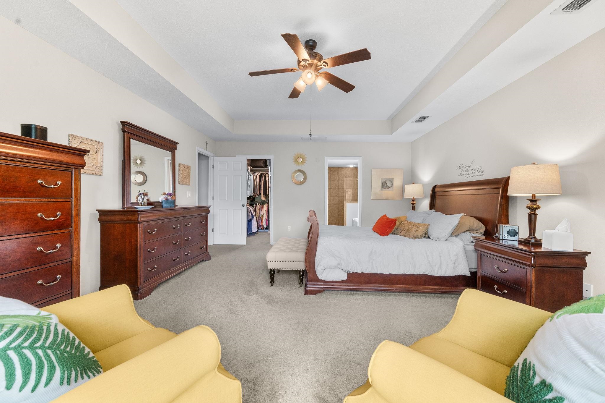 Image 37 of 74 For 338 Deerfield Glen Dr