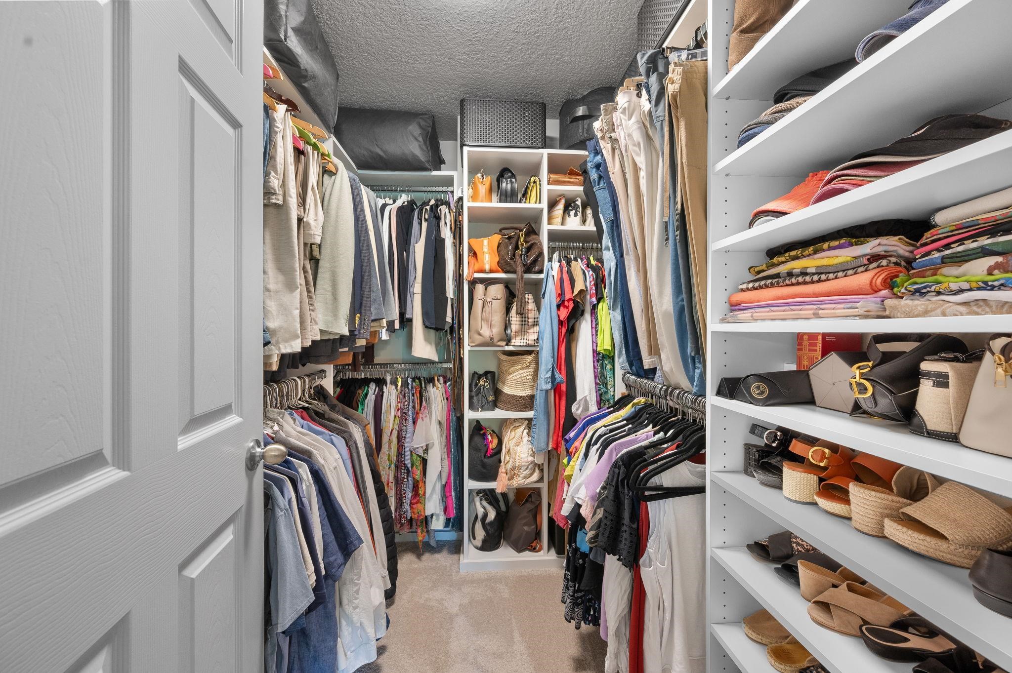 Image 39 of 74 For 338 Deerfield Glen Dr