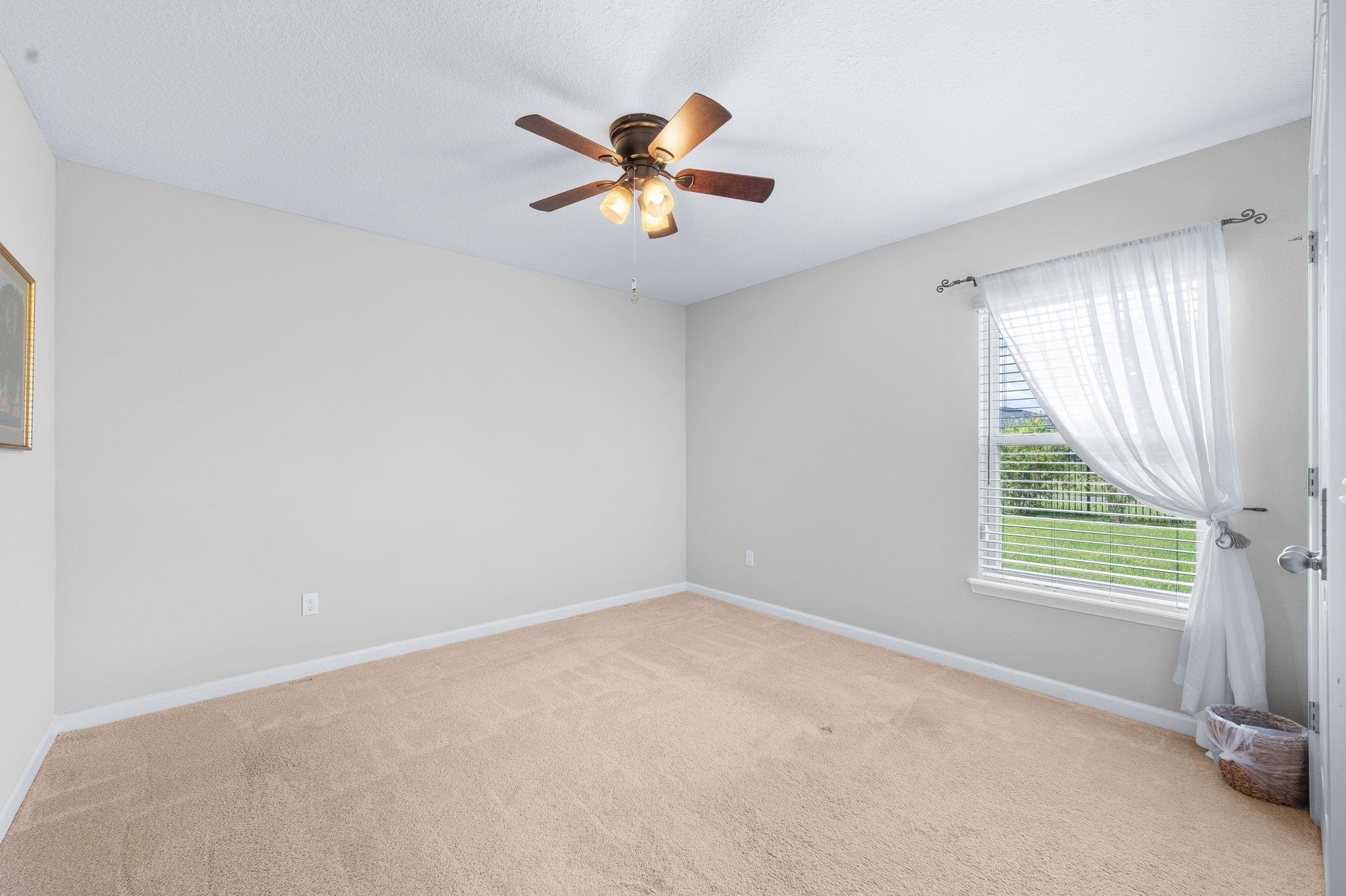 Image 50 of 74 For 338 Deerfield Glen Dr