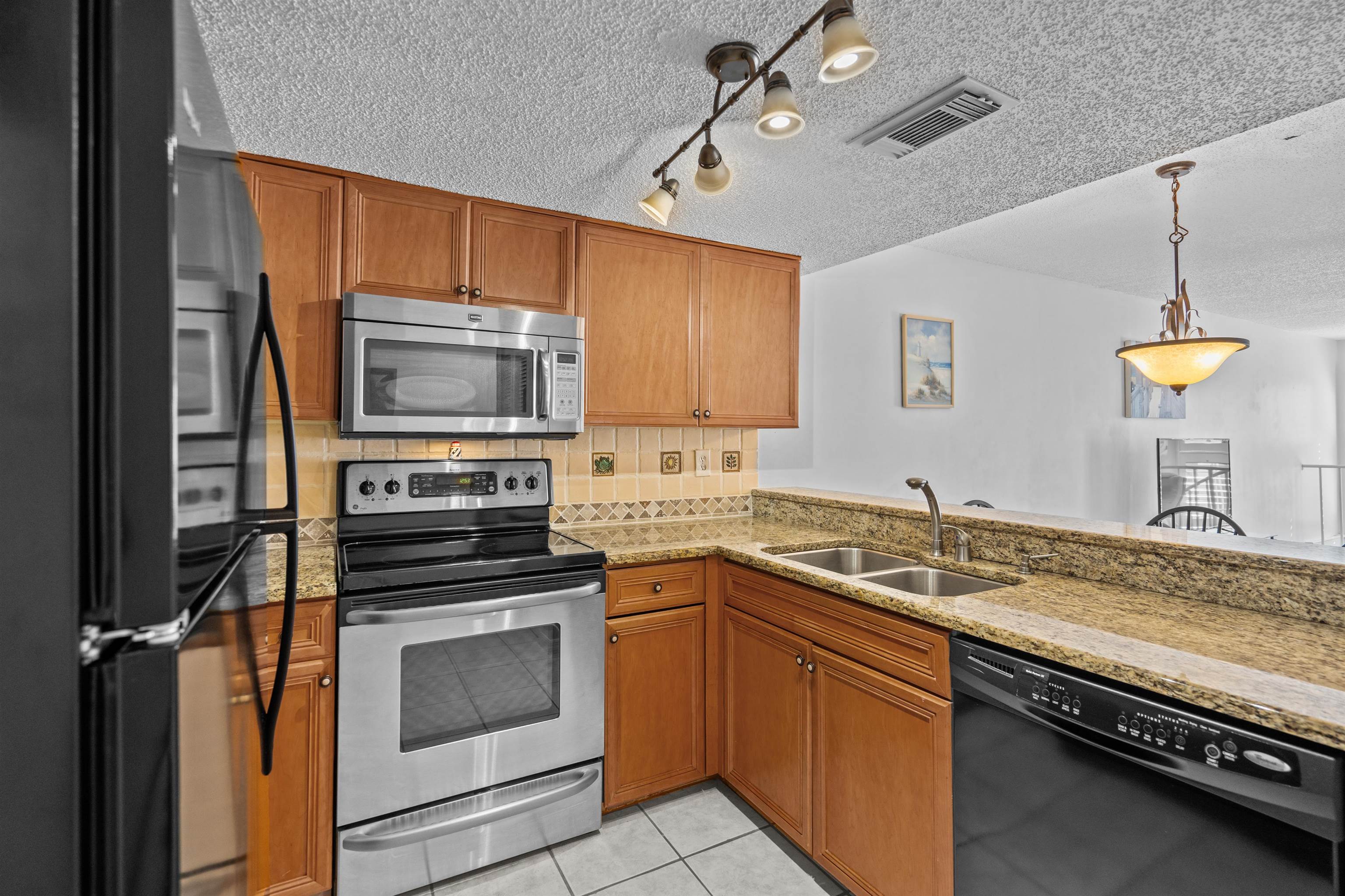 Image 3 of 50 For 8200 A1a S 15