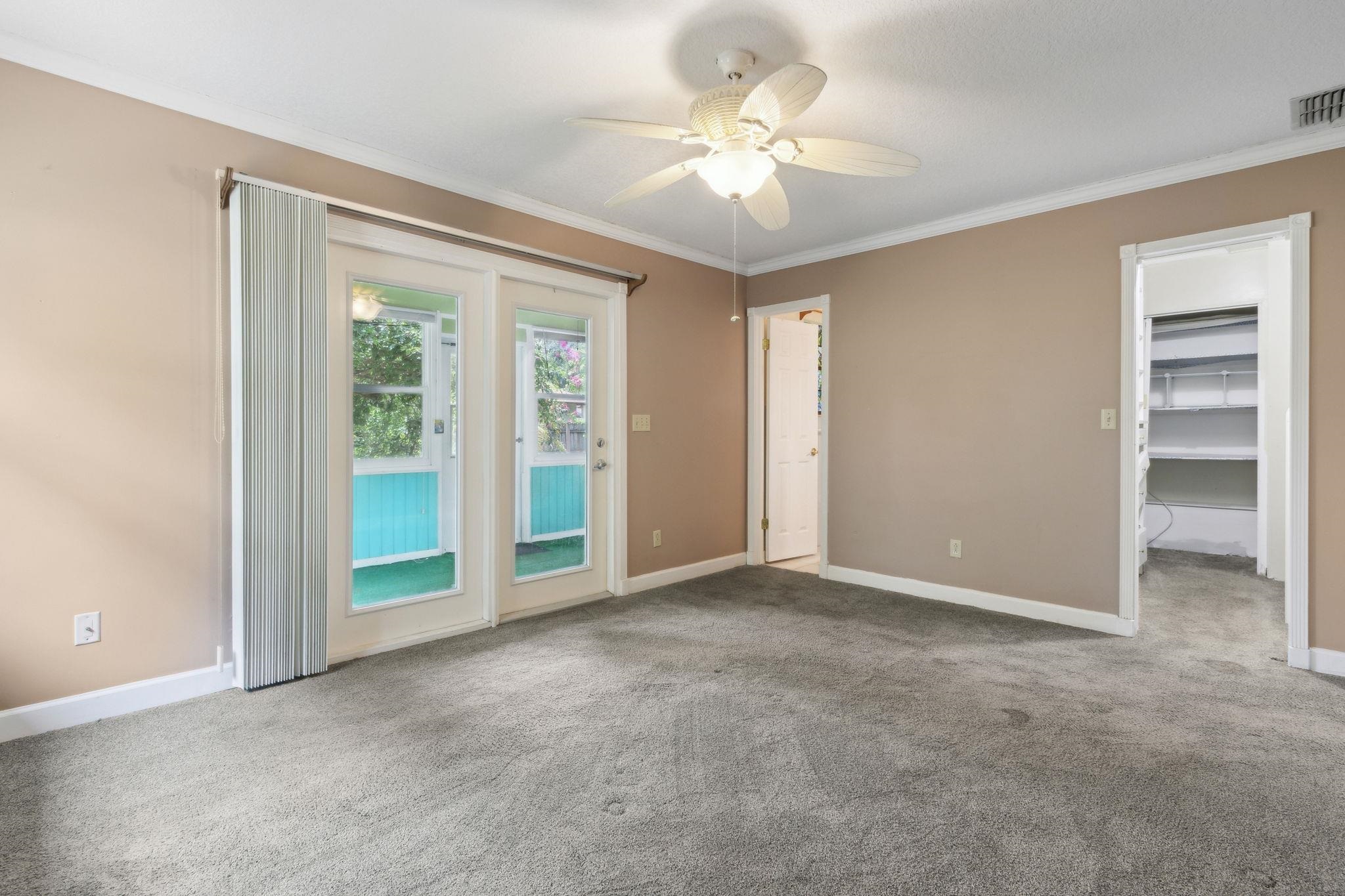 Image 26 of 56 For 579 16th St  
