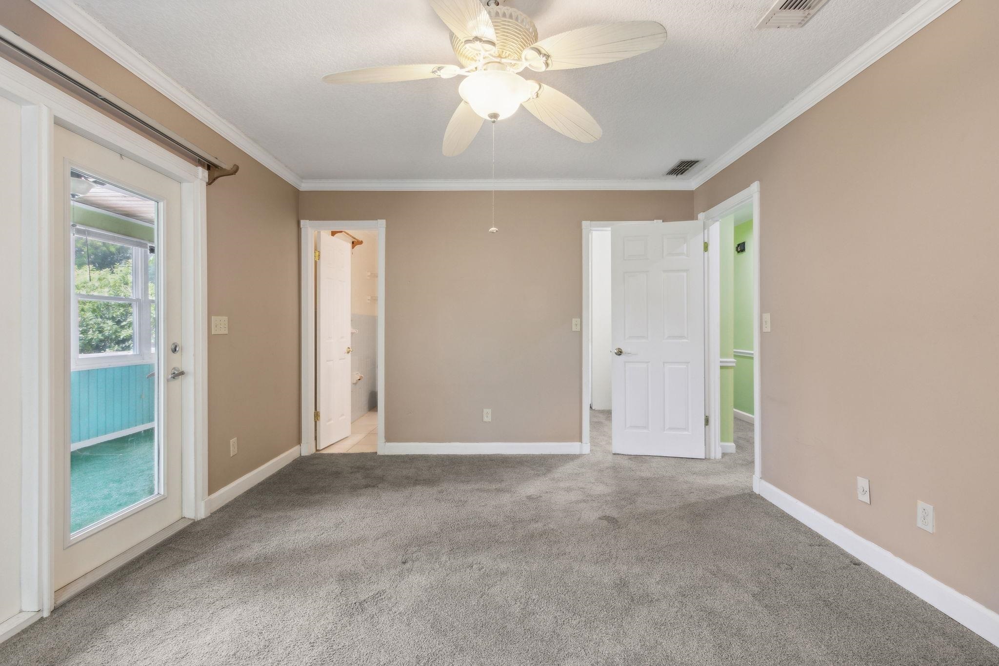 Image 27 of 56 For 579 16th St  