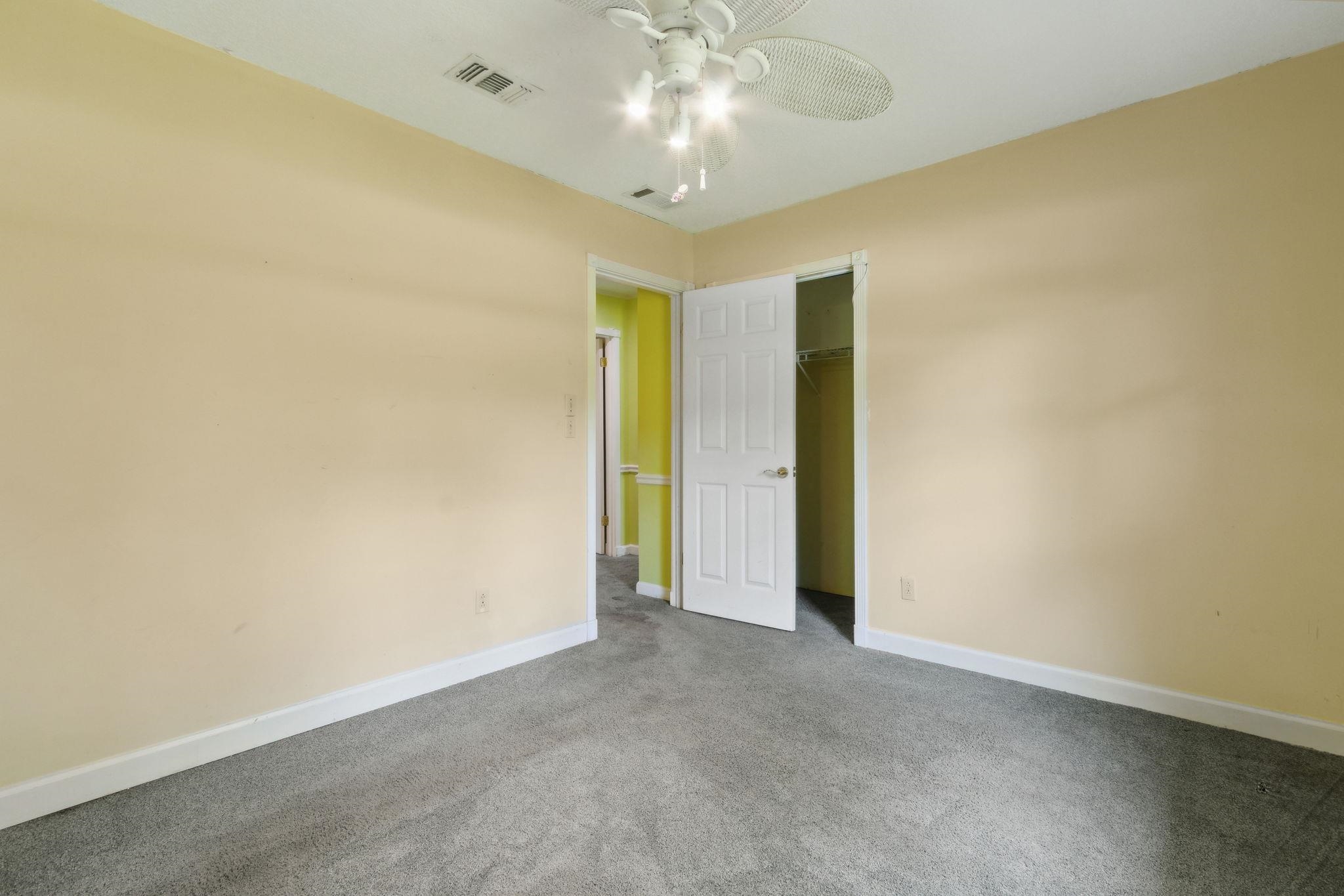 Image 34 of 56 For 579 16th St  