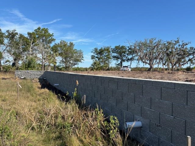 Image 6 of 7 For Pelican Reef Dr