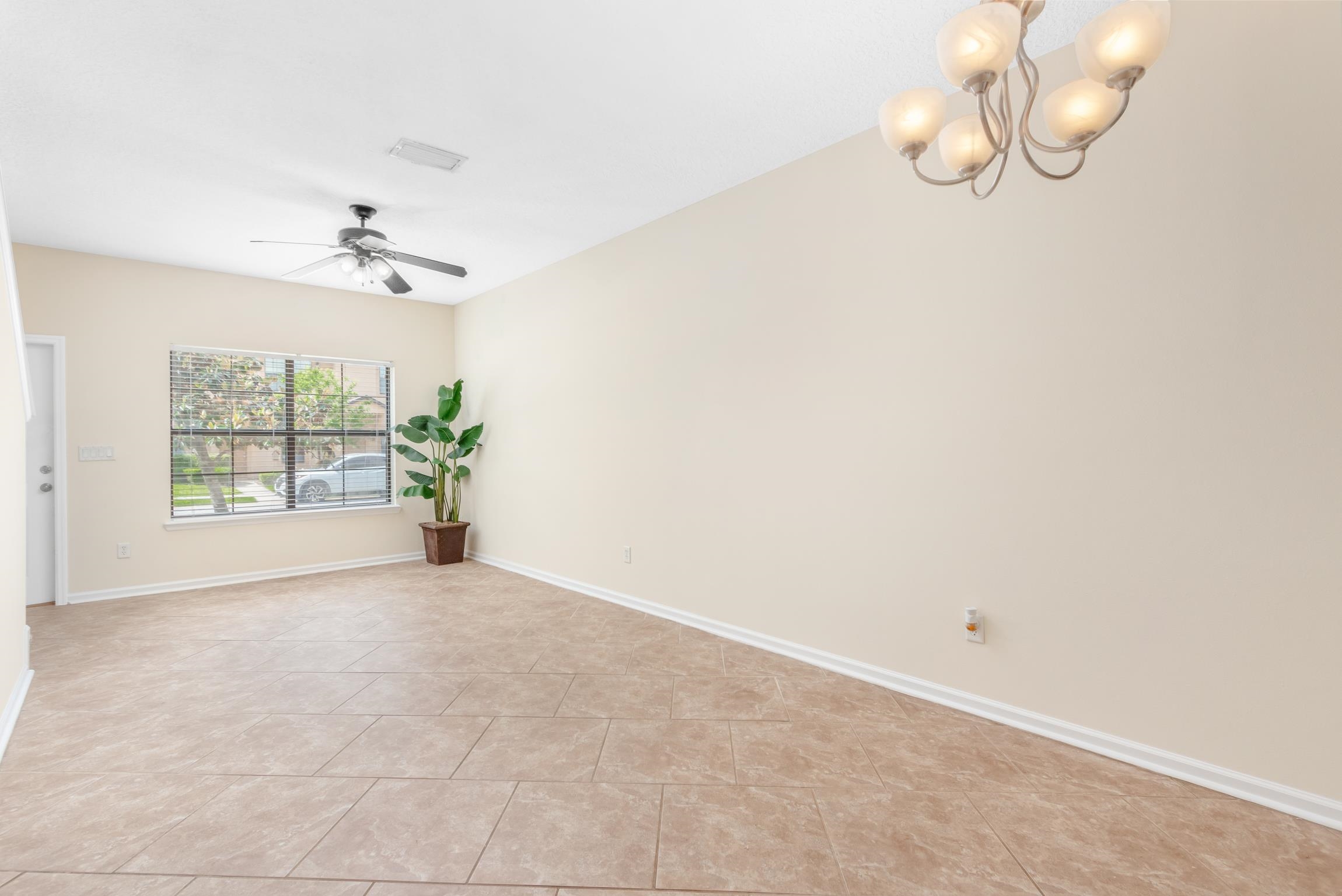 Image 16 of 39 For 616 Drake Bay Terrace