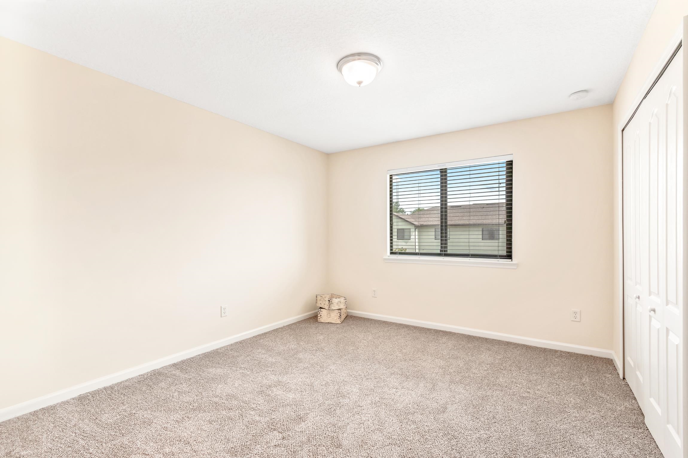 Image 19 of 39 For 616 Drake Bay Terrace