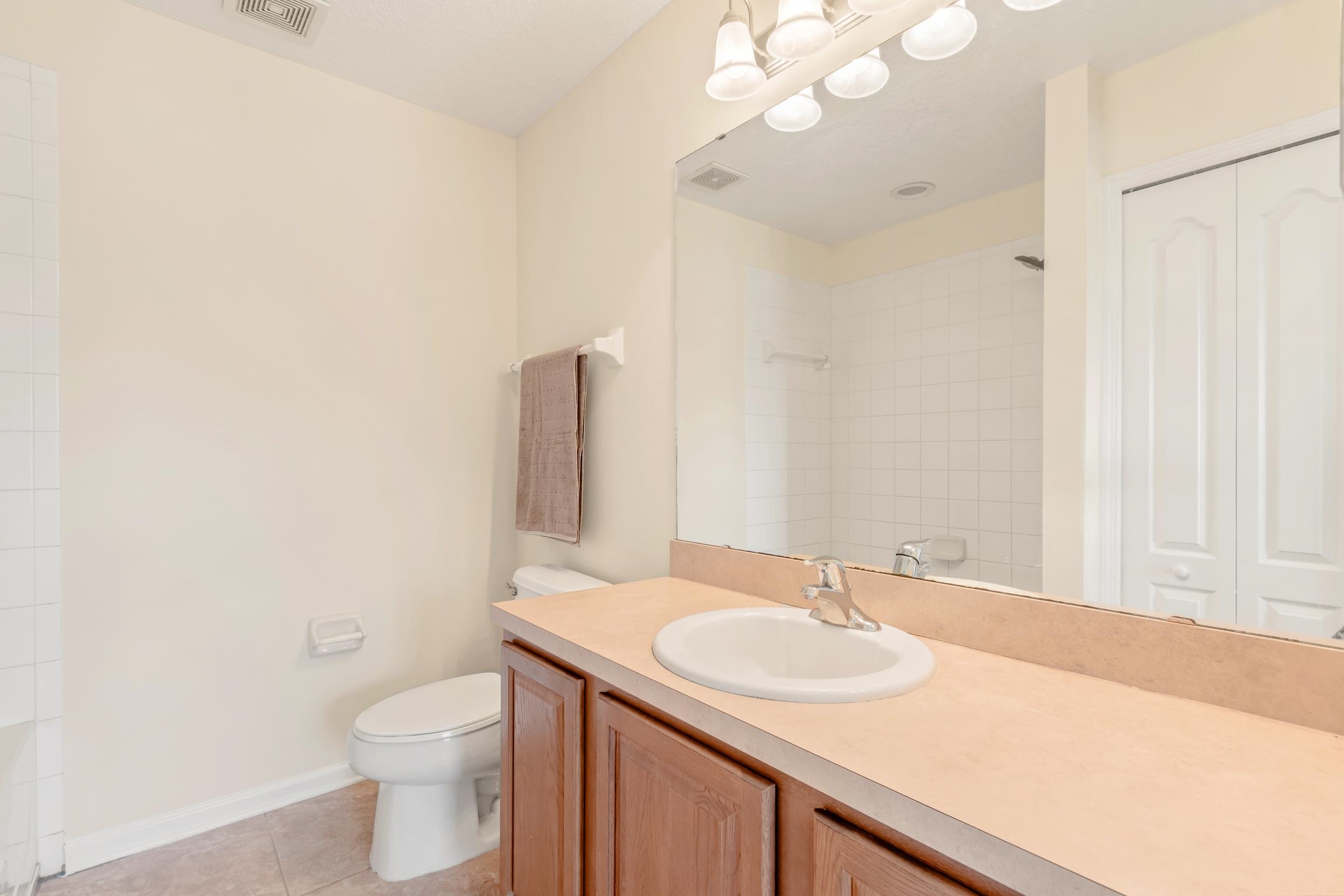 Image 23 of 39 For 616 Drake Bay Terrace