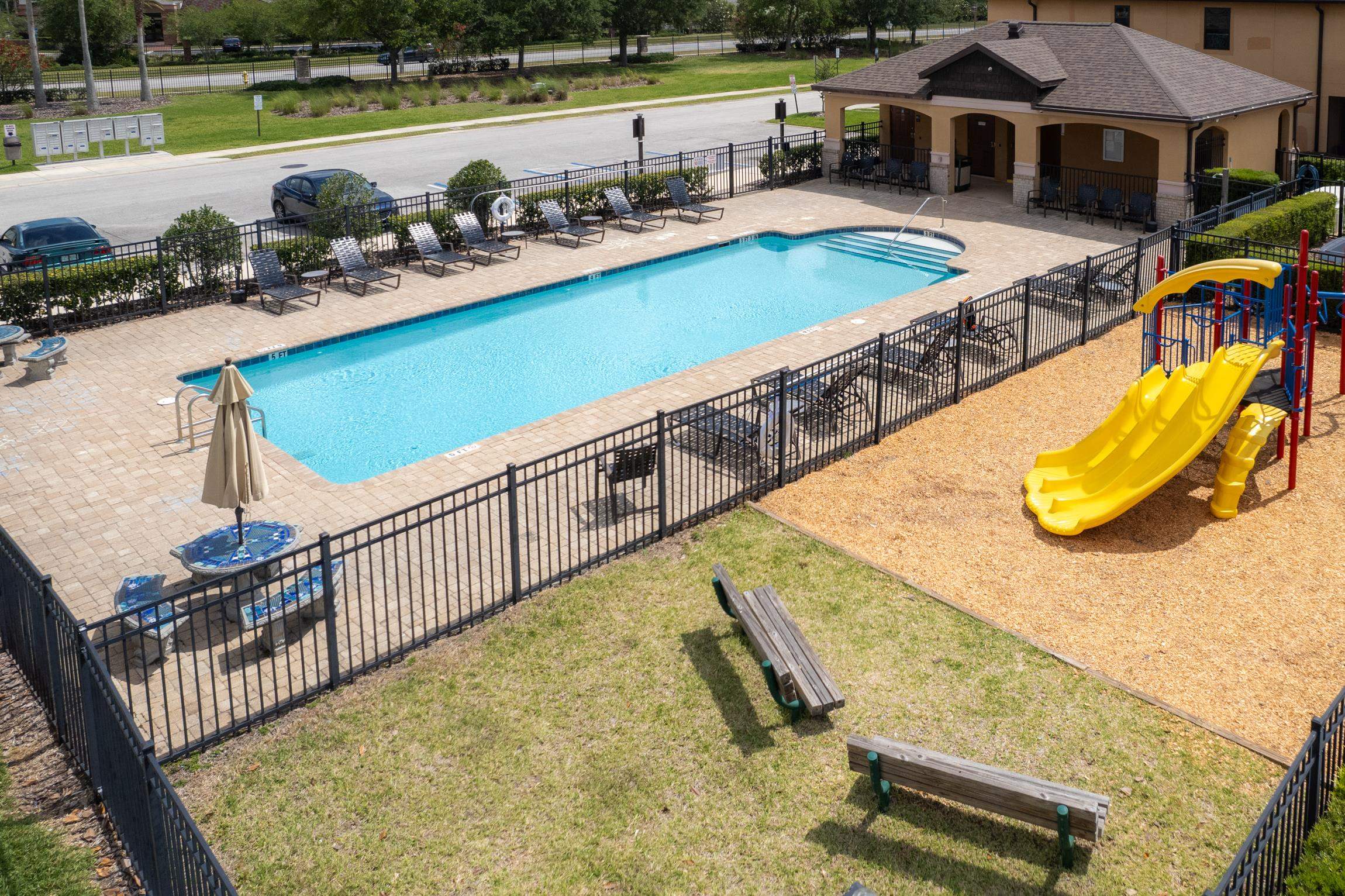 Image 35 of 39 For 616 Drake Bay Terrace