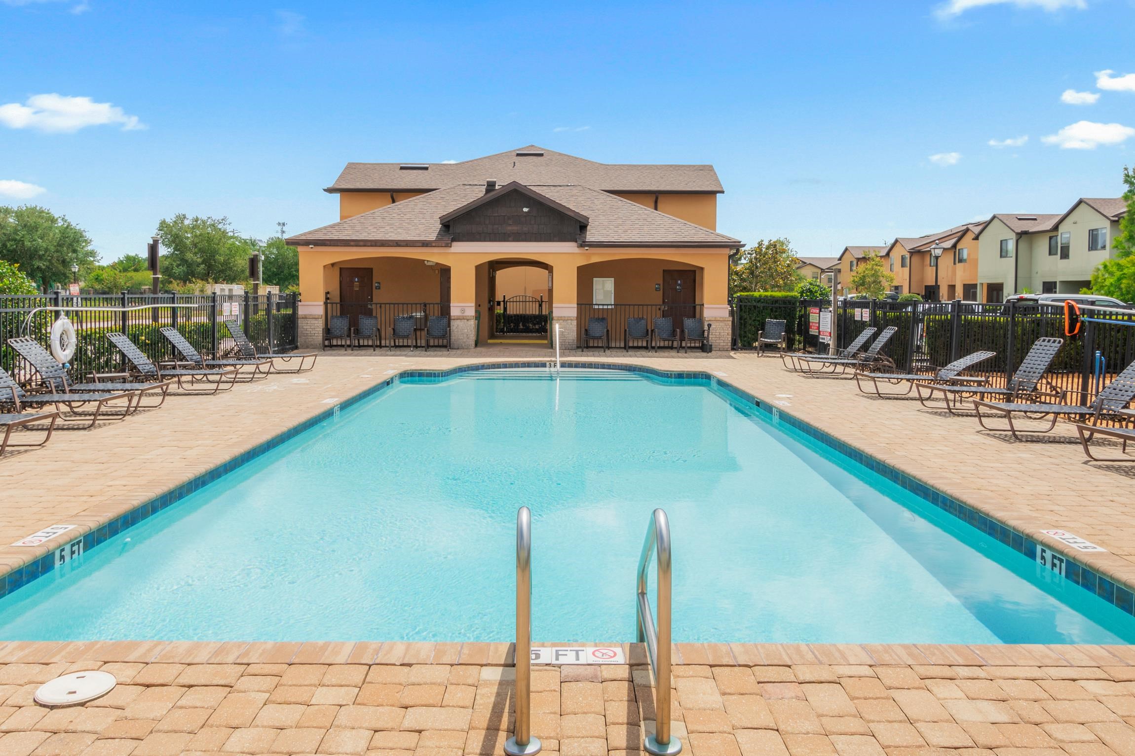 Image 38 of 39 For 616 Drake Bay Terrace