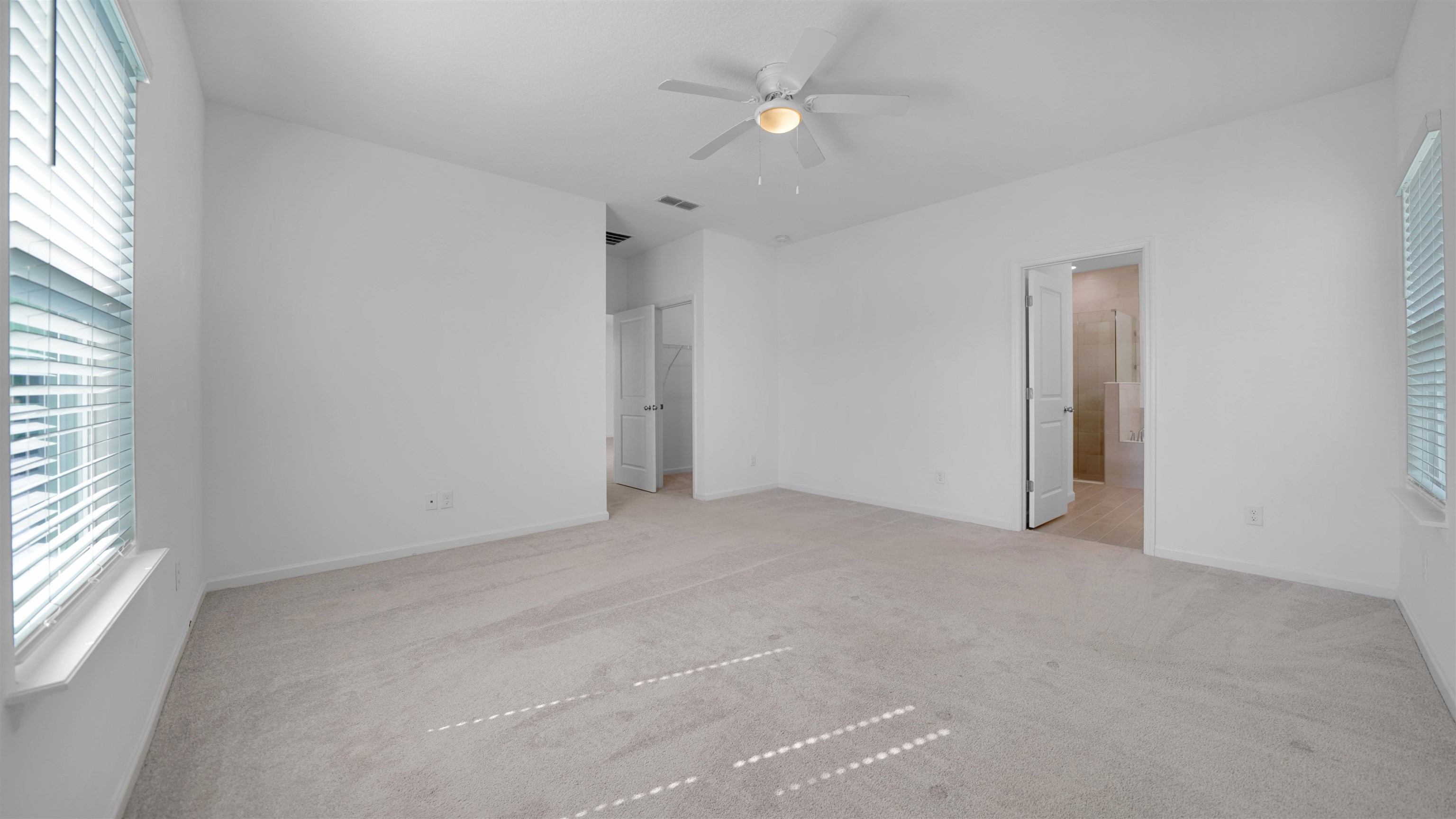 Image 18 of 40 For 264 Lake Sinclair St