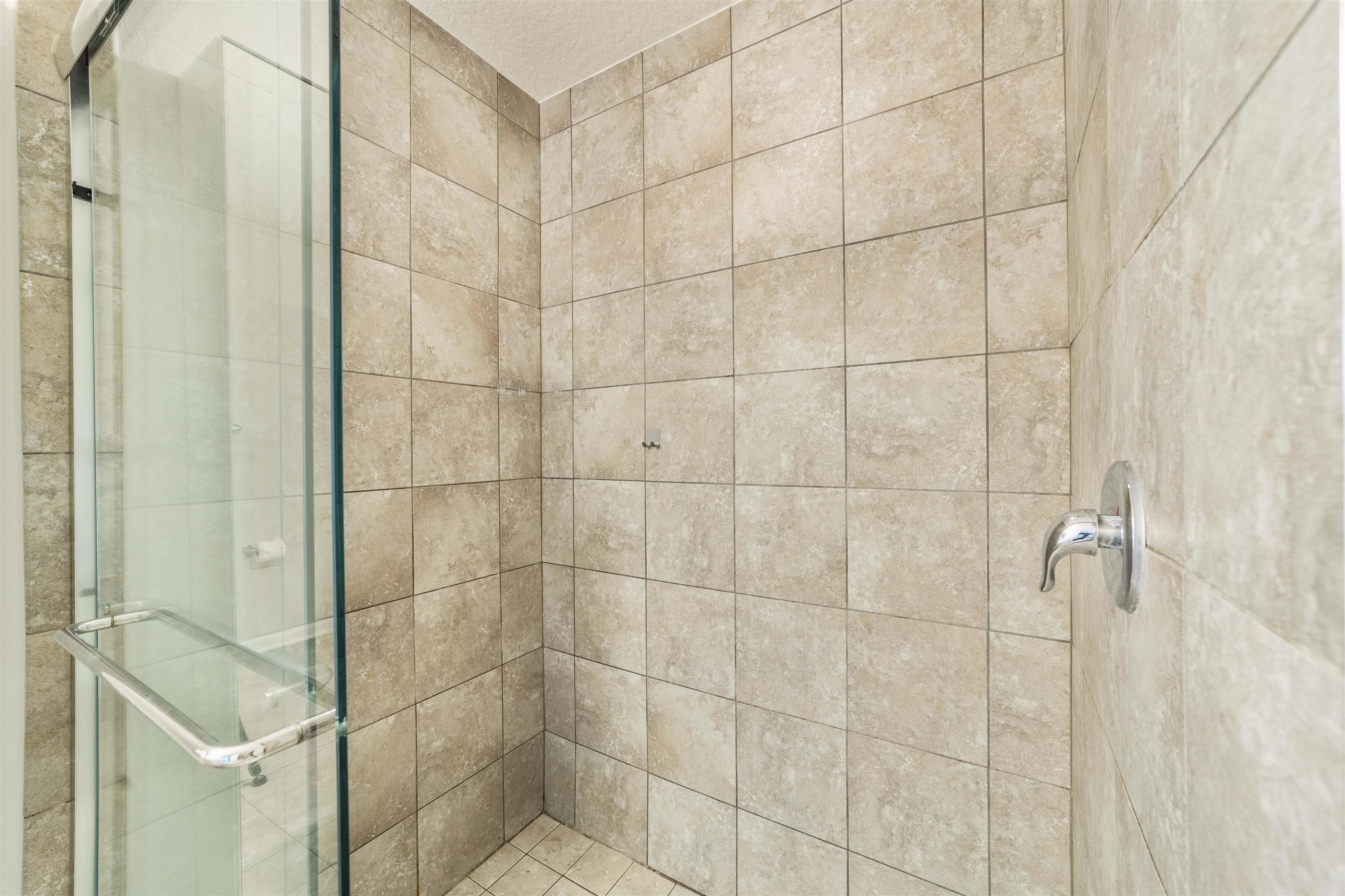 Image 20 of 57 For 498 Colorado Springs Way