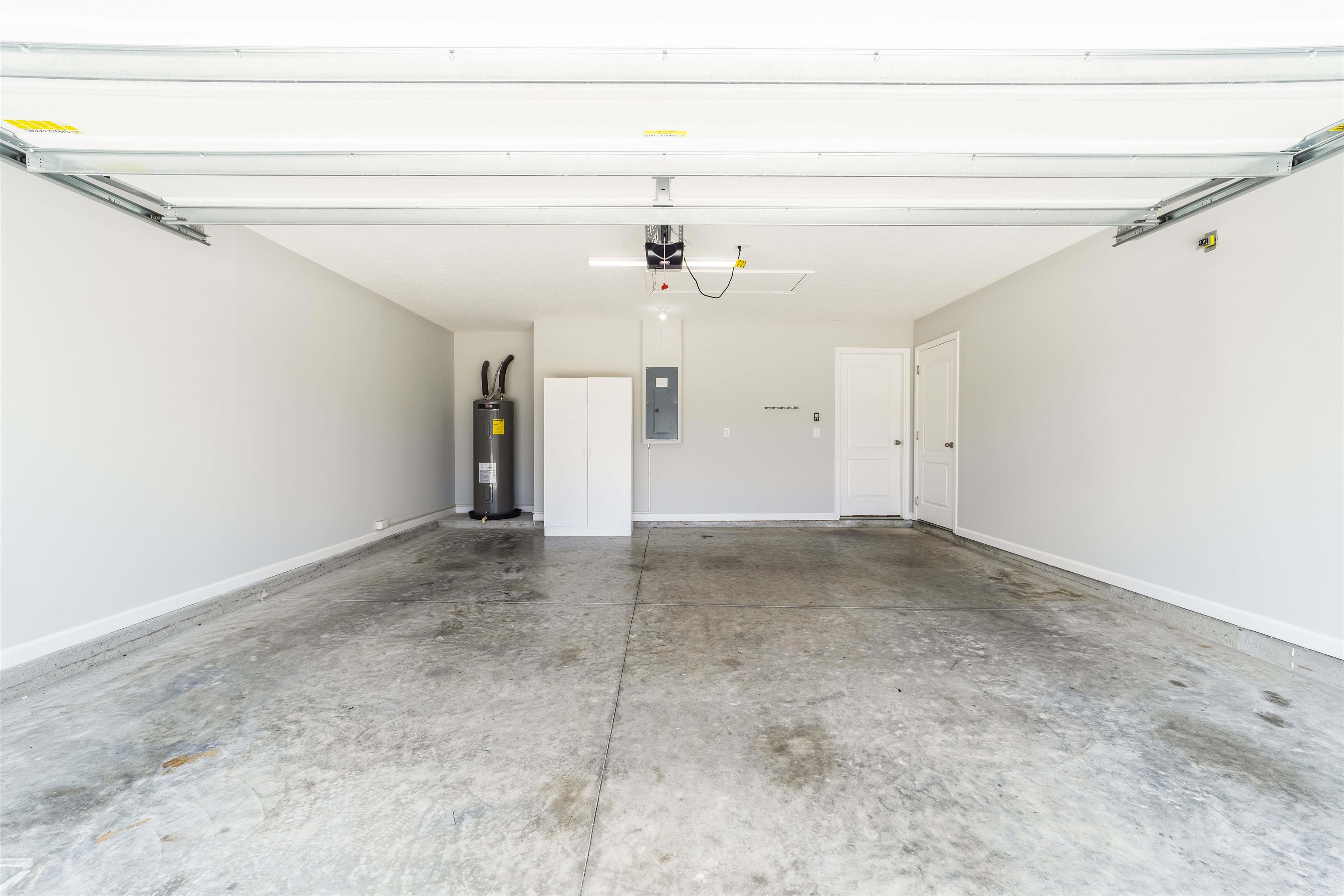 Image 31 of 57 For 498 Colorado Springs Way