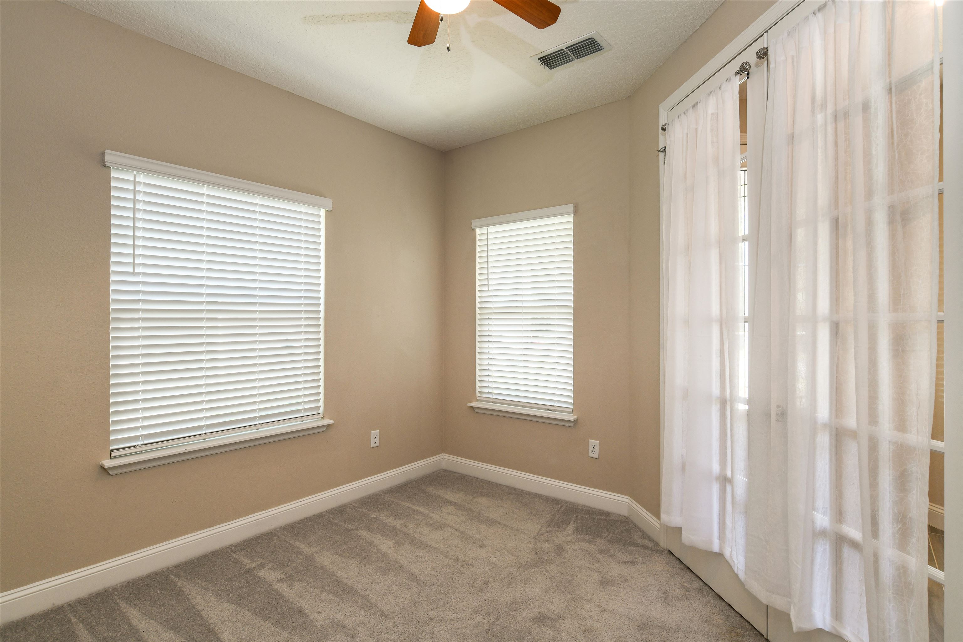 Image 15 of 40 For 274 Stillwater Blvd