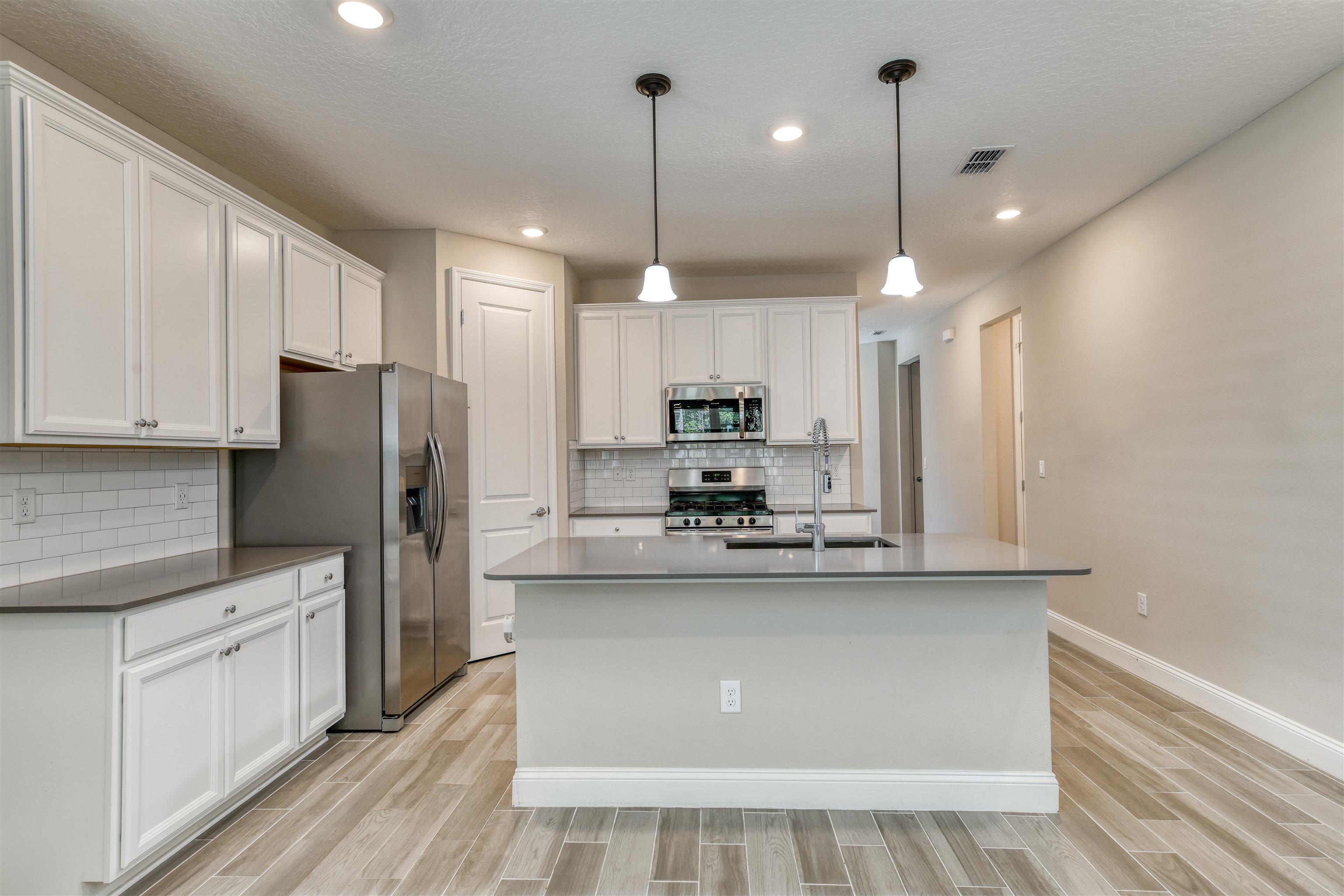 Image 17 of 40 For 274 Stillwater Blvd
